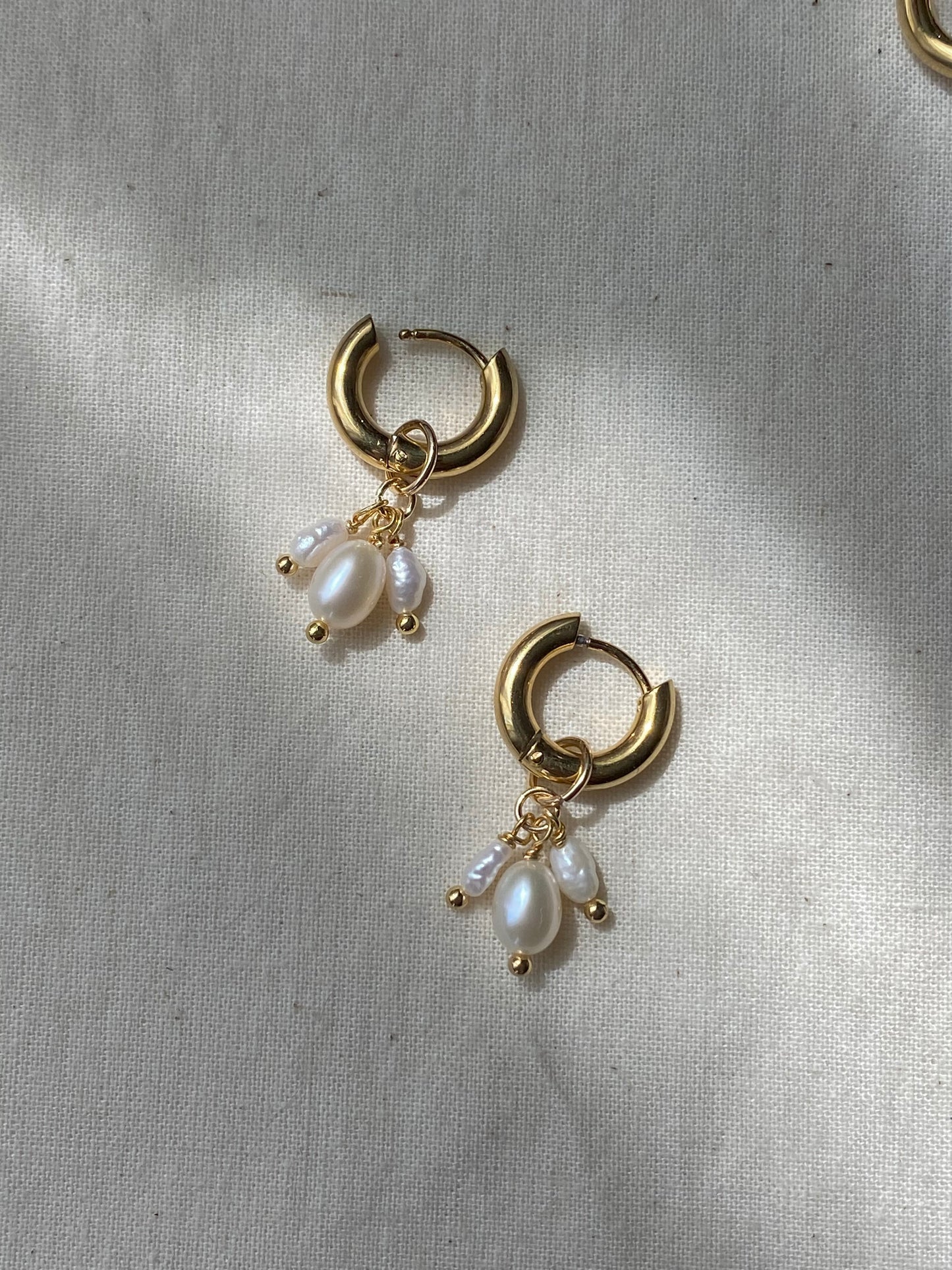 Handmade Triple Pearl 3-in-1 Hoop Earrings | Removable Freshwater Pearl Charm | Dainty Gold Hoops | Versatile Pearl Drop Earrings