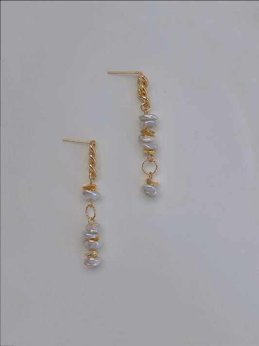 Petal Pearl Statement Earrings – Asymmetrical Baroque Design