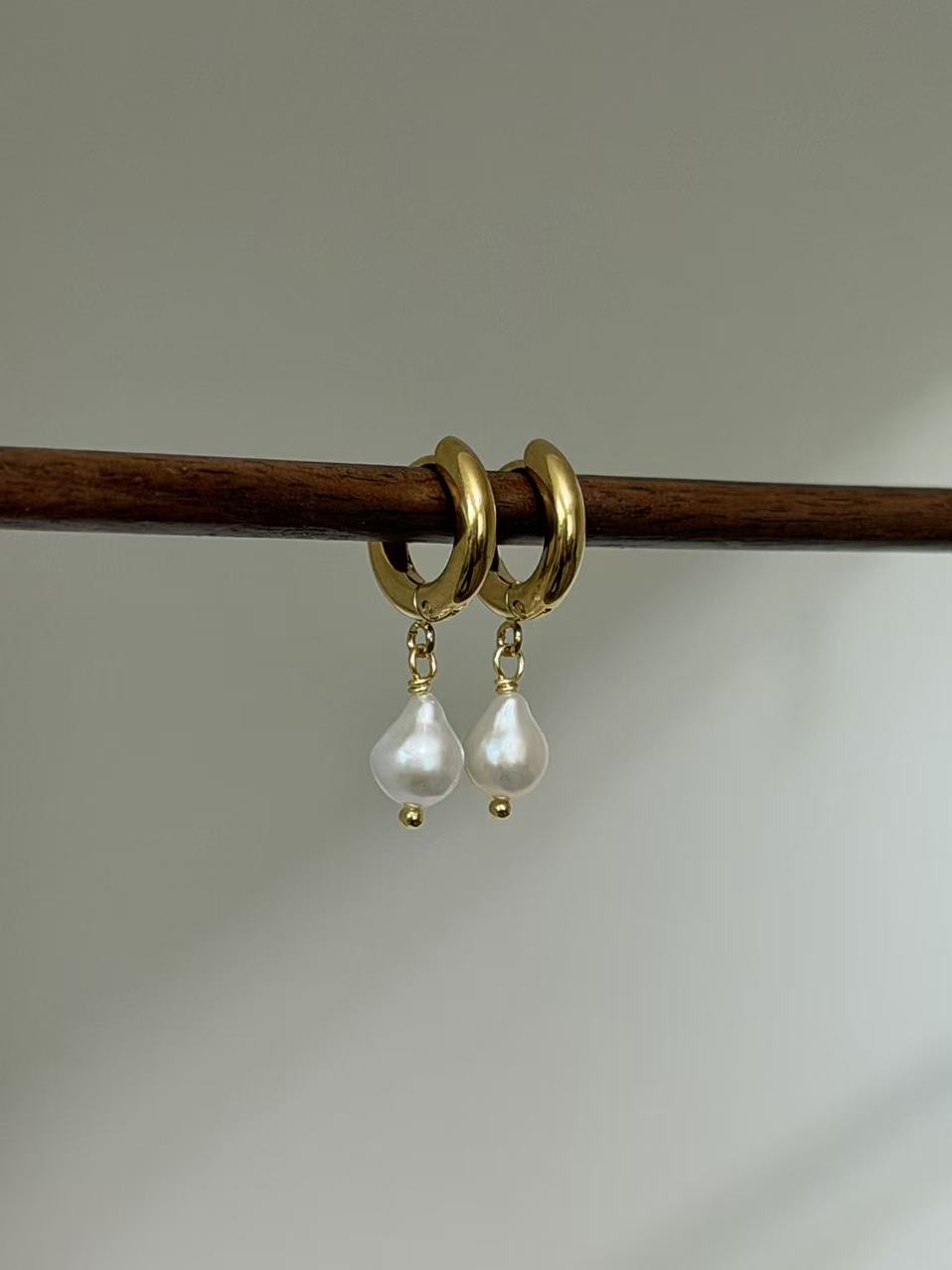 White Baroque Pearl Hoop Earrings Simple Elegant Drop Jewelry