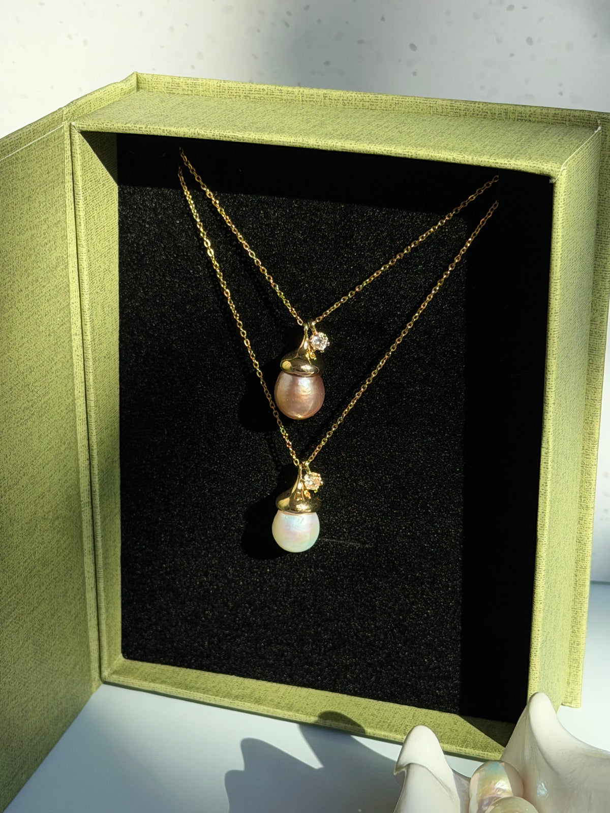 Acorn & Dewdrop Necklace | Luxury Baroque Pearl & Gold Jewelry