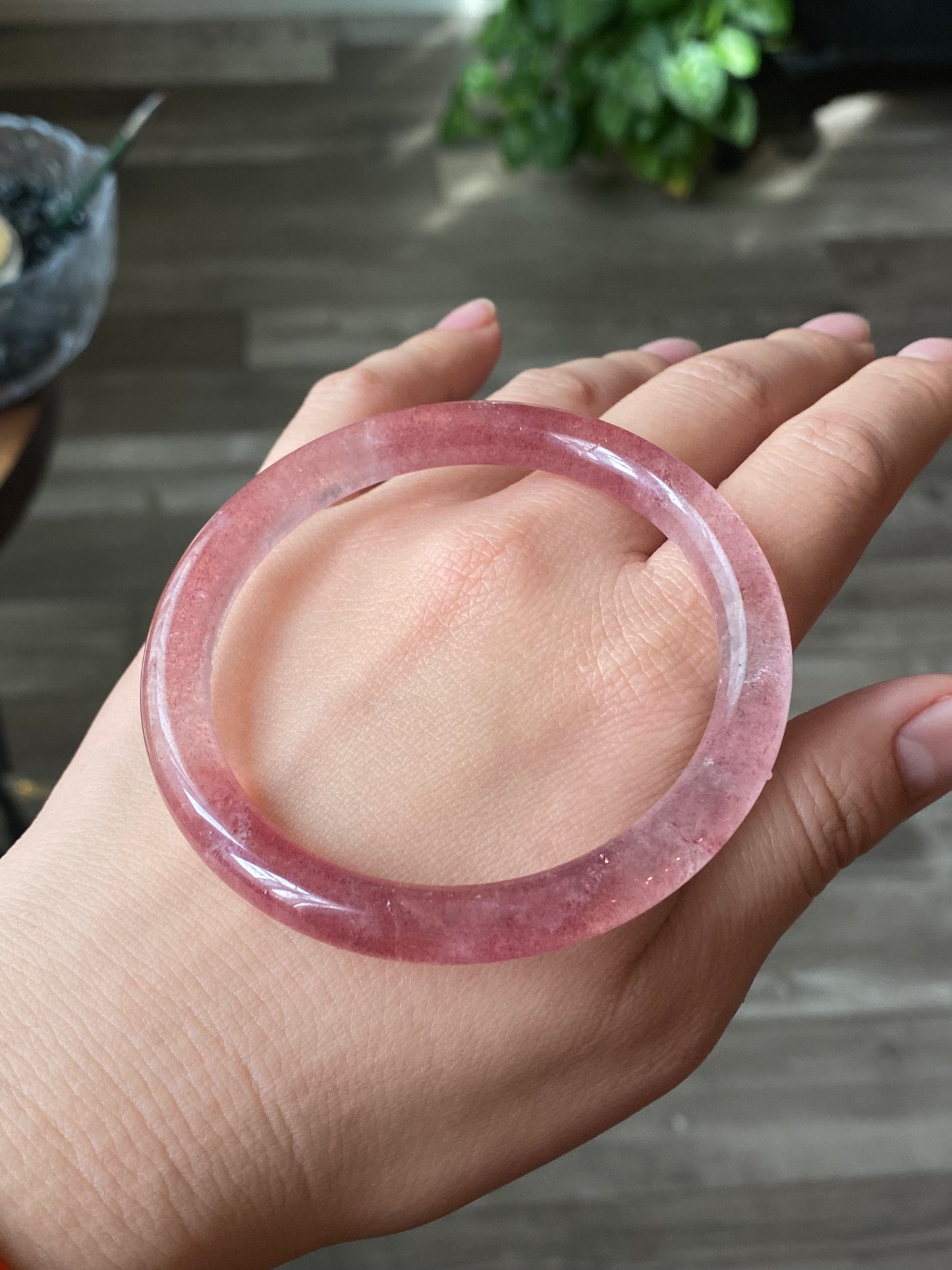 Strawberry Quartz Bangle Bracelet - Natural Healing Energy & Unique Fashion Accessory | Enhance Love and Emotional Connection