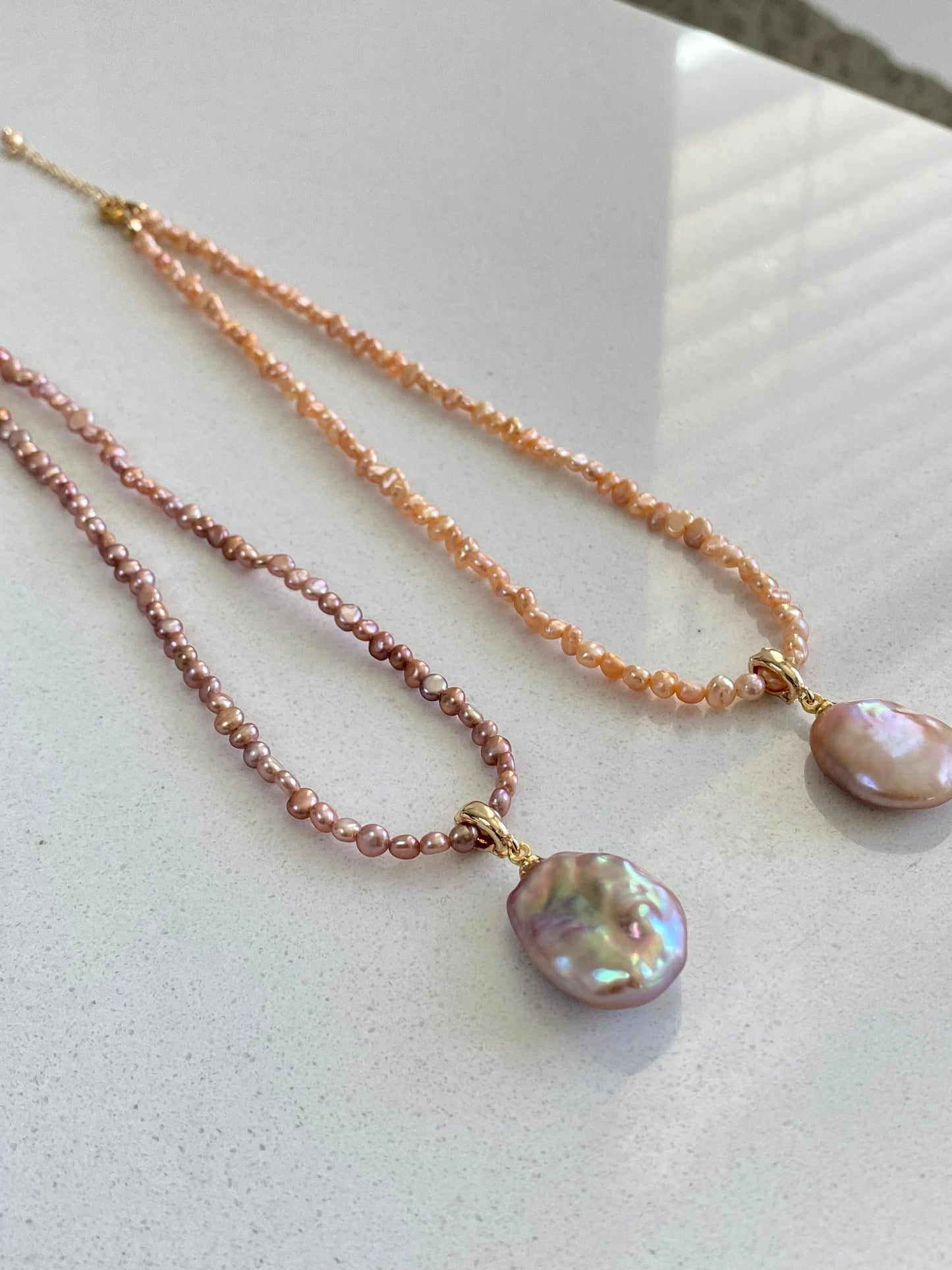 Spring exclusives Handmade Minimalist tiny colorful petal pearl dainty chocker necklace with removal pendant gift for her  anniversary gift