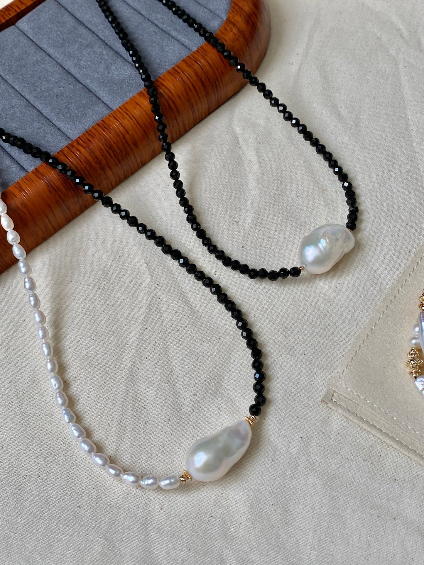 sparkling Black Spinel  Baroque Pearl Necklace Freshwater Pearl Statement Pearl Jewelry Gift for Her