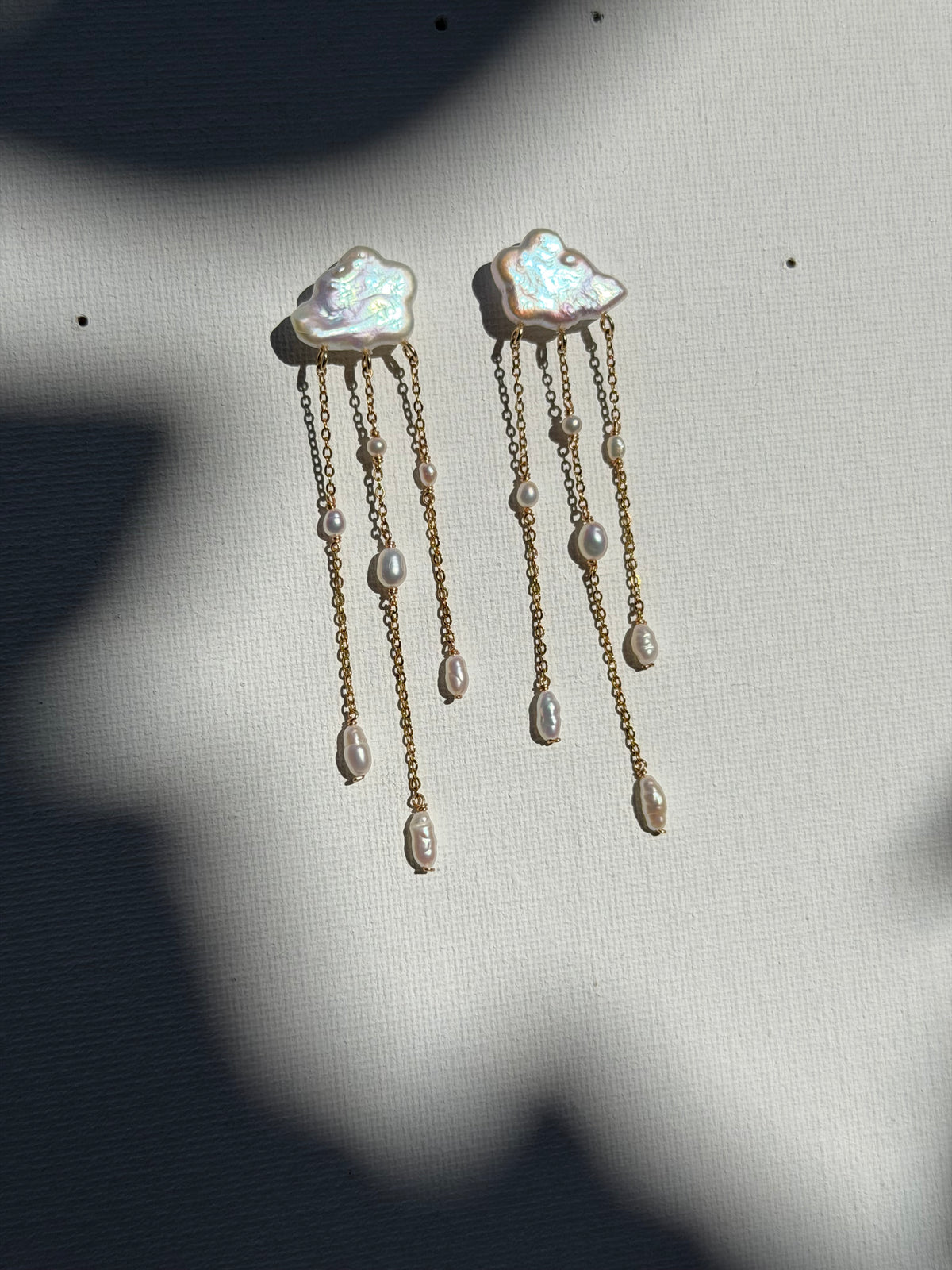 Lola Cloud & Raindrop baroque pearl dangle earring