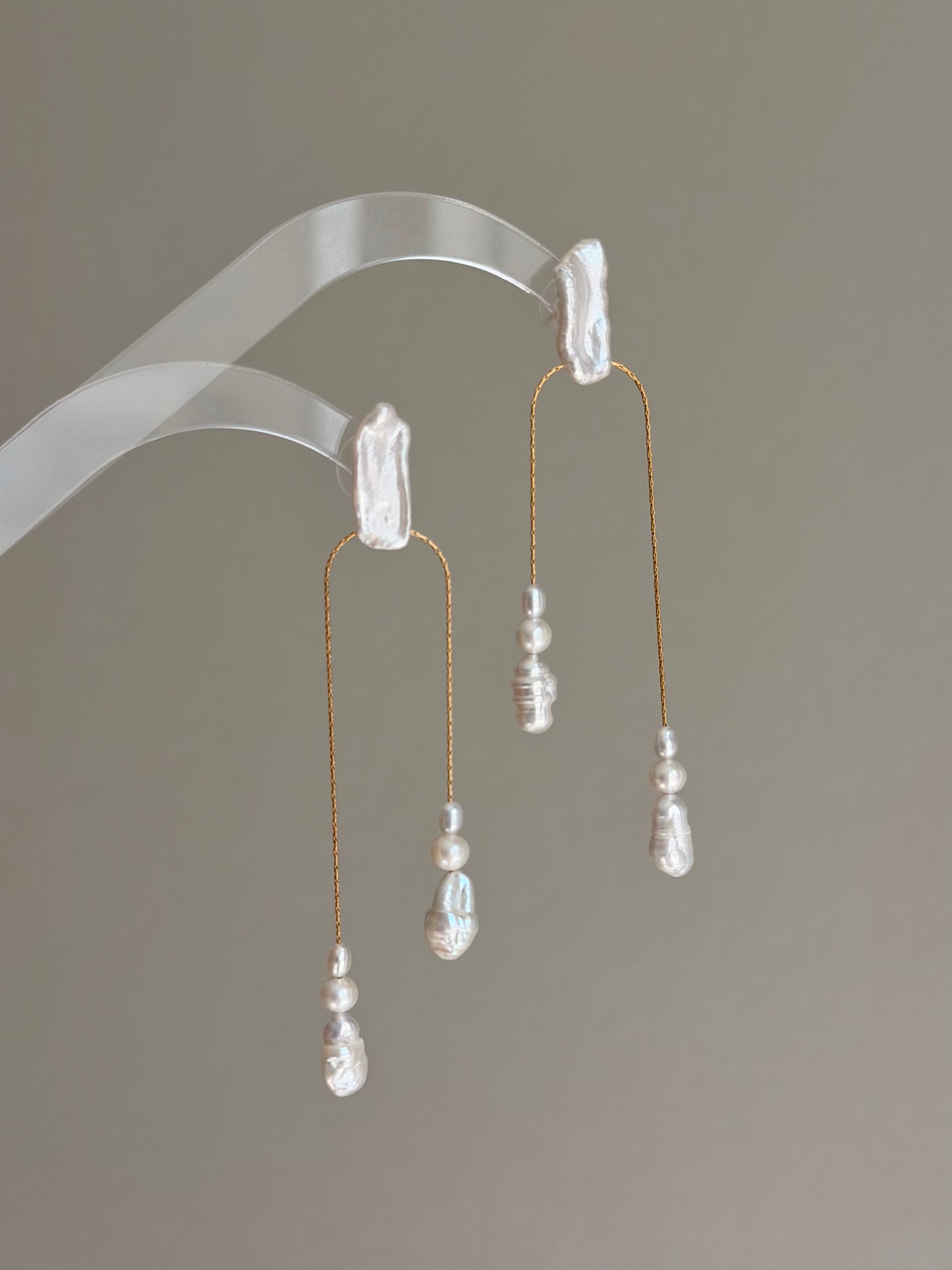 ÉTHERA Adjustable Baroque Pearl Earrings