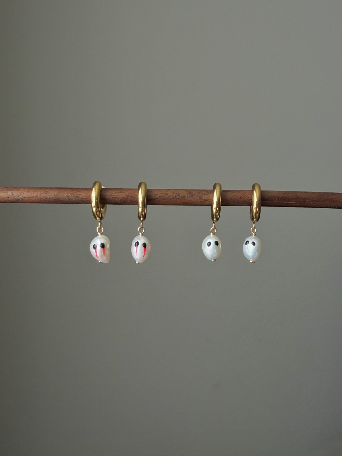 TEAR OF GHOST Bloody Eye Baroque Pearl Hoop Earrings