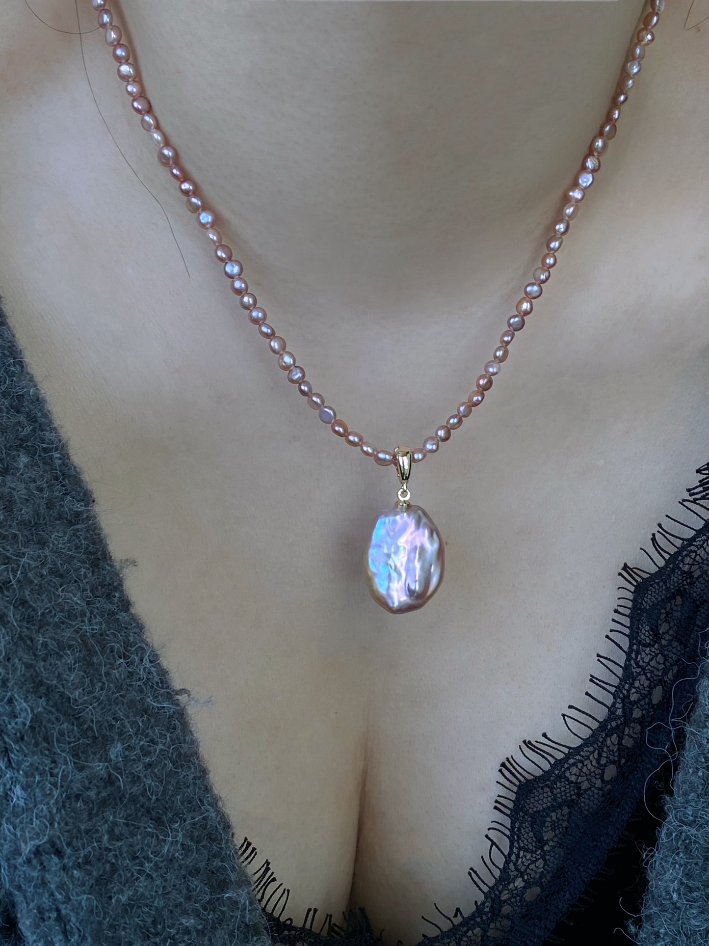 Spring exclusives Handmade Minimalist tiny colorful petal pearl dainty chocker necklace with removal pendant gift for her  anniversary gift