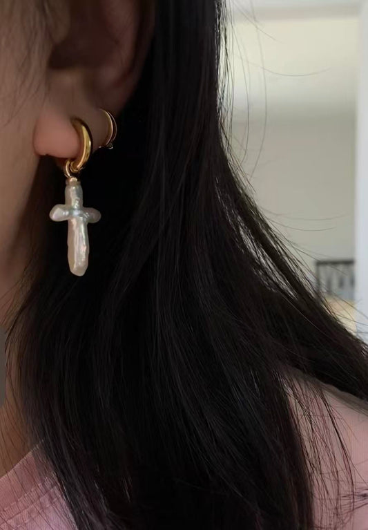 Unique Cross-Shaped Natural Baroque Pearl Earrings – Hand-woven Dangle Hoops