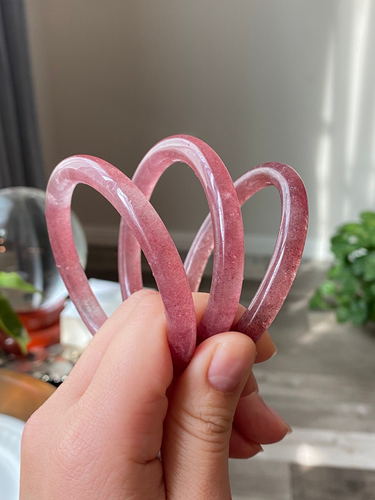 Strawberry Quartz Bangle Bracelet - Natural Healing Energy & Unique Fashion Accessory | Enhance Love and Emotional Connection
