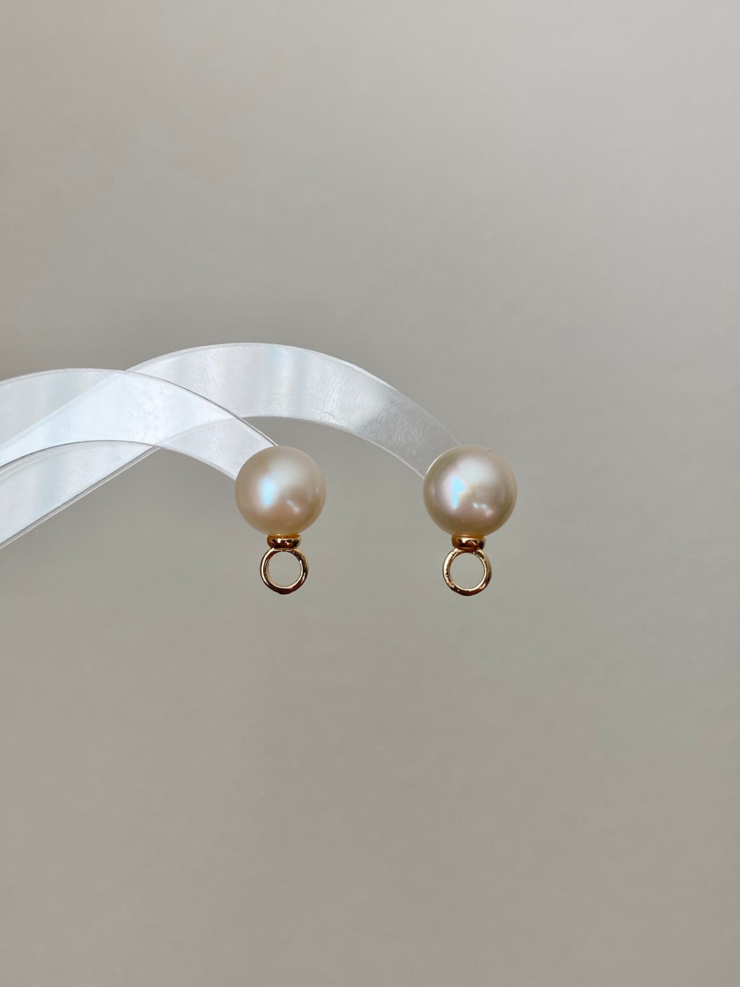 Balloon Pearl Necklace – Handmade Baroque Pearl Devil or Santa Statement Jewelry