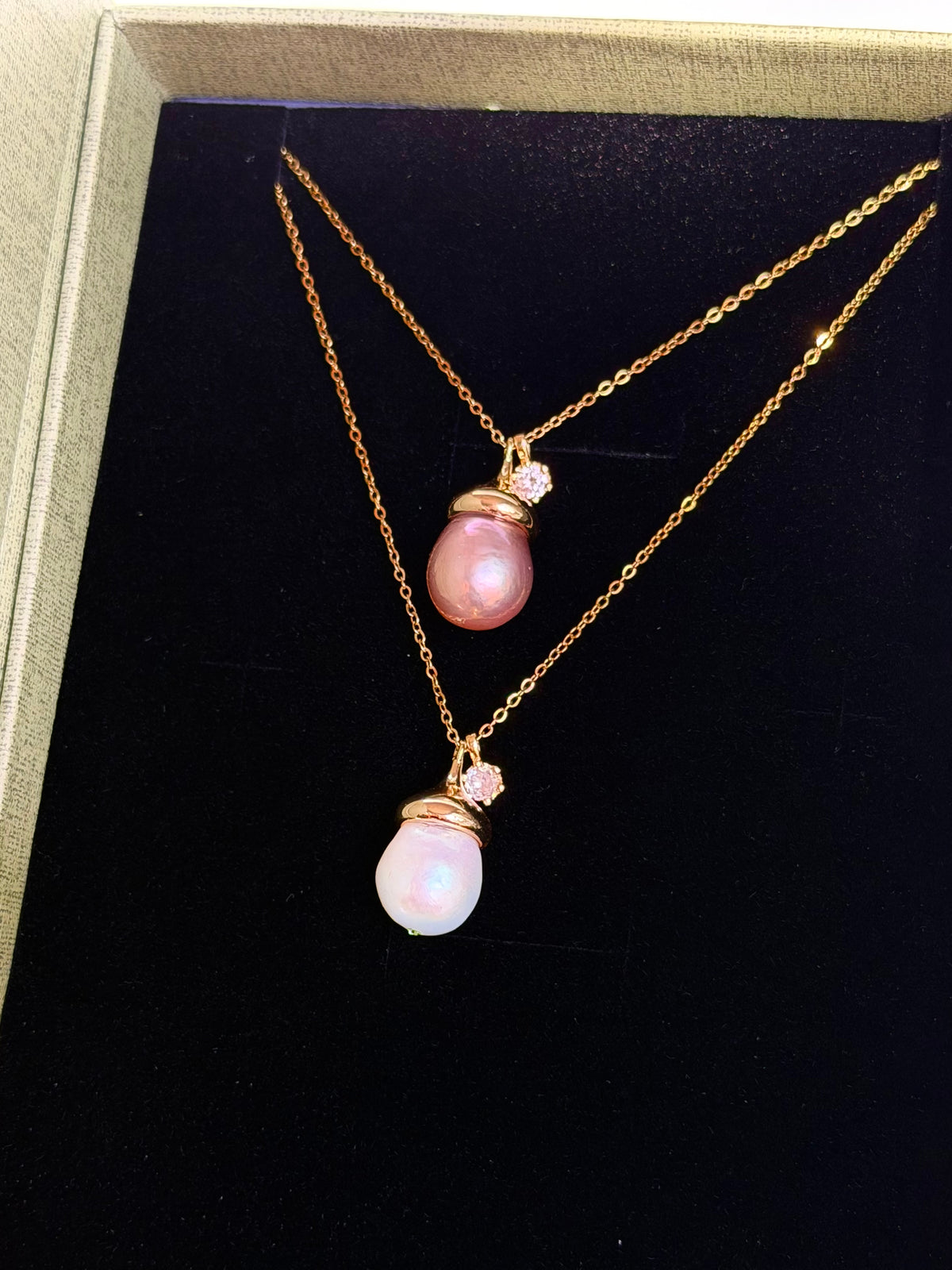 Acorn & Dewdrop Necklace | Luxury Baroque Pearl & Gold Jewelry