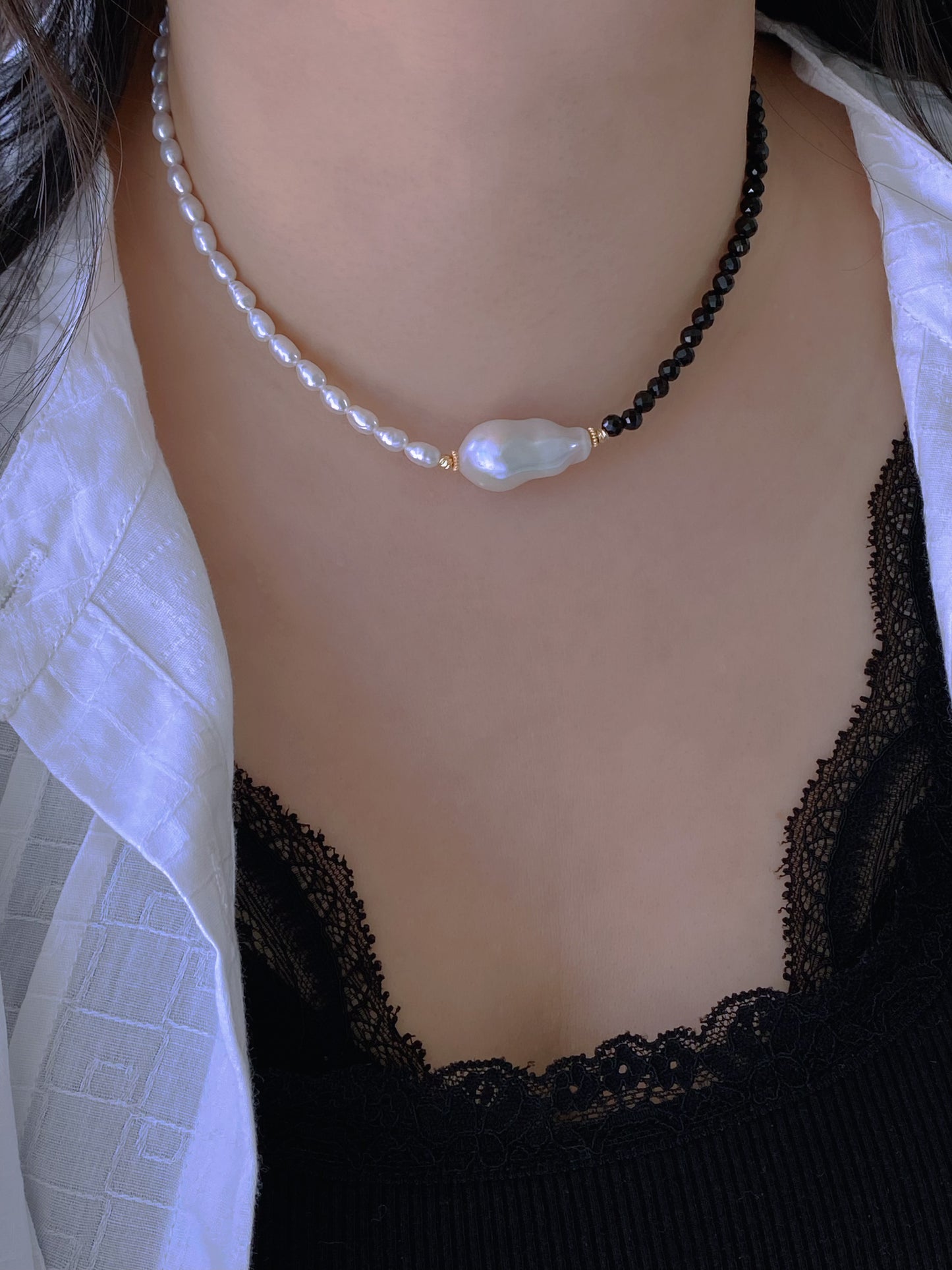 sparkling Black Spinel  Baroque Pearl Necklace Freshwater Pearl Statement Pearl Jewelry Gift for Her