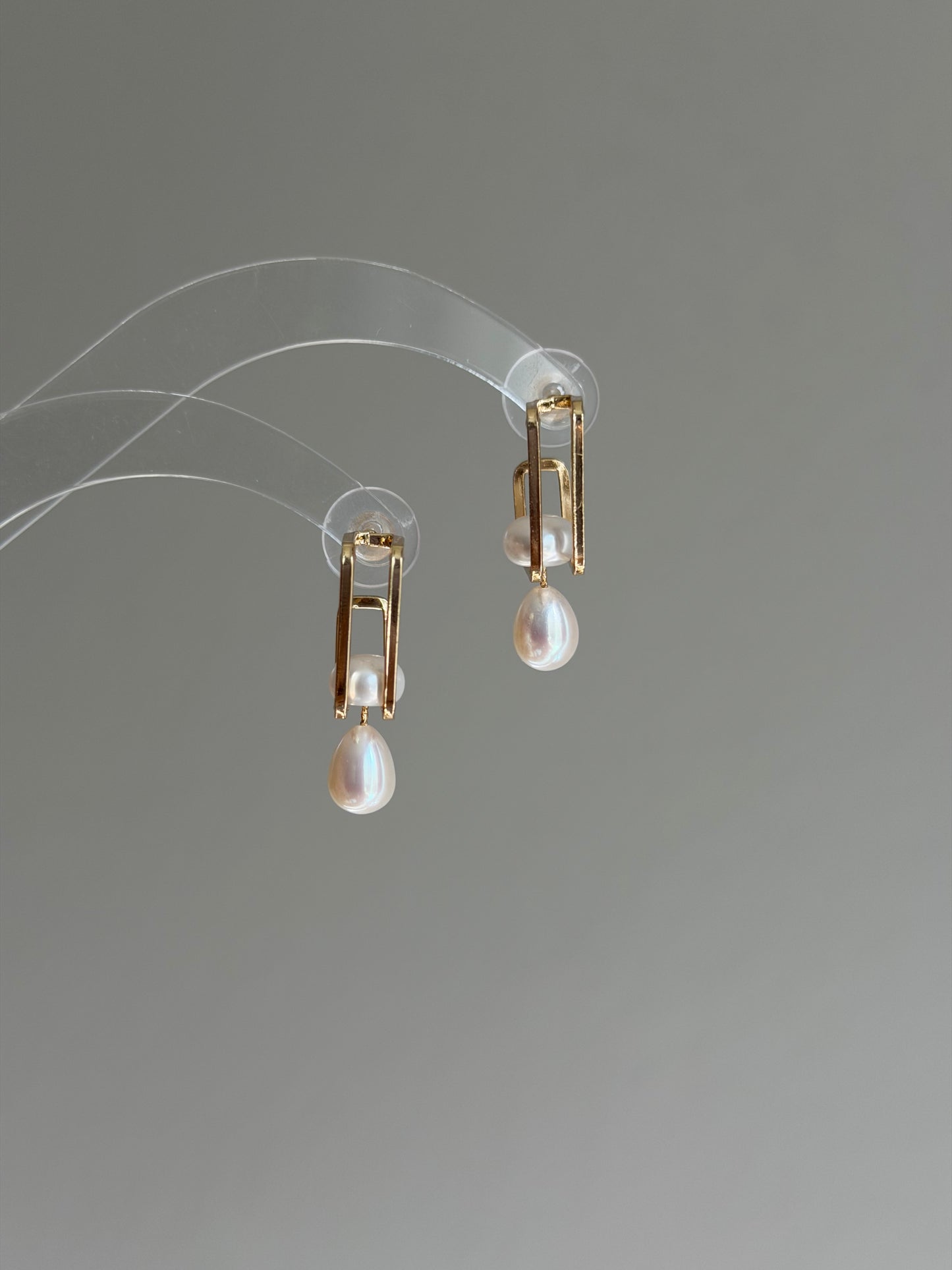ORBITA Moving Freshwater Pearl Earrings in 14K Gold Filled