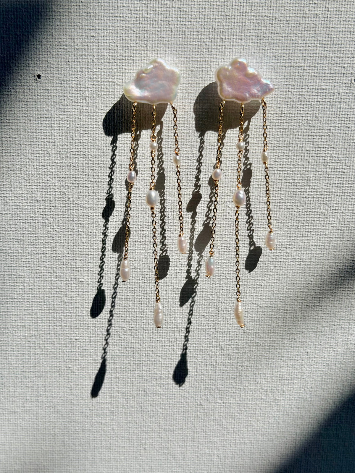 Lola Cloud & Raindrop baroque pearl dangle earring