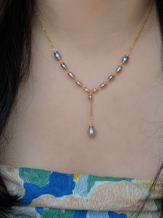 Mira  Gradient Freshwater keshi Pearl  Necklace, Minimalist Y Shape Pearl Pendant, Vintage Pearl Drop Choker wire Dangle Necklace