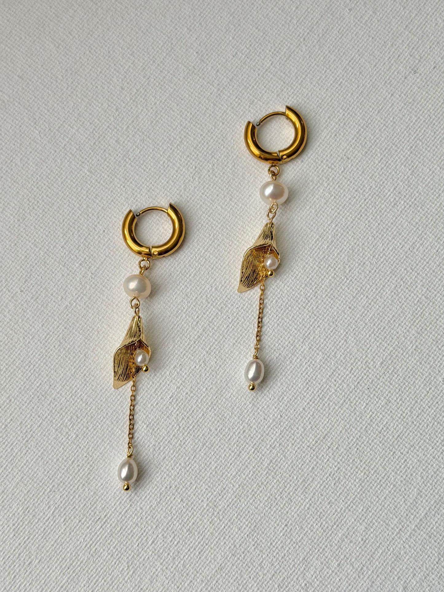 Gold Floral Calla Lily Pearl Tassel Dangle  Earrings  Wedding Bridal Jewelry  Elegant Statement Gift