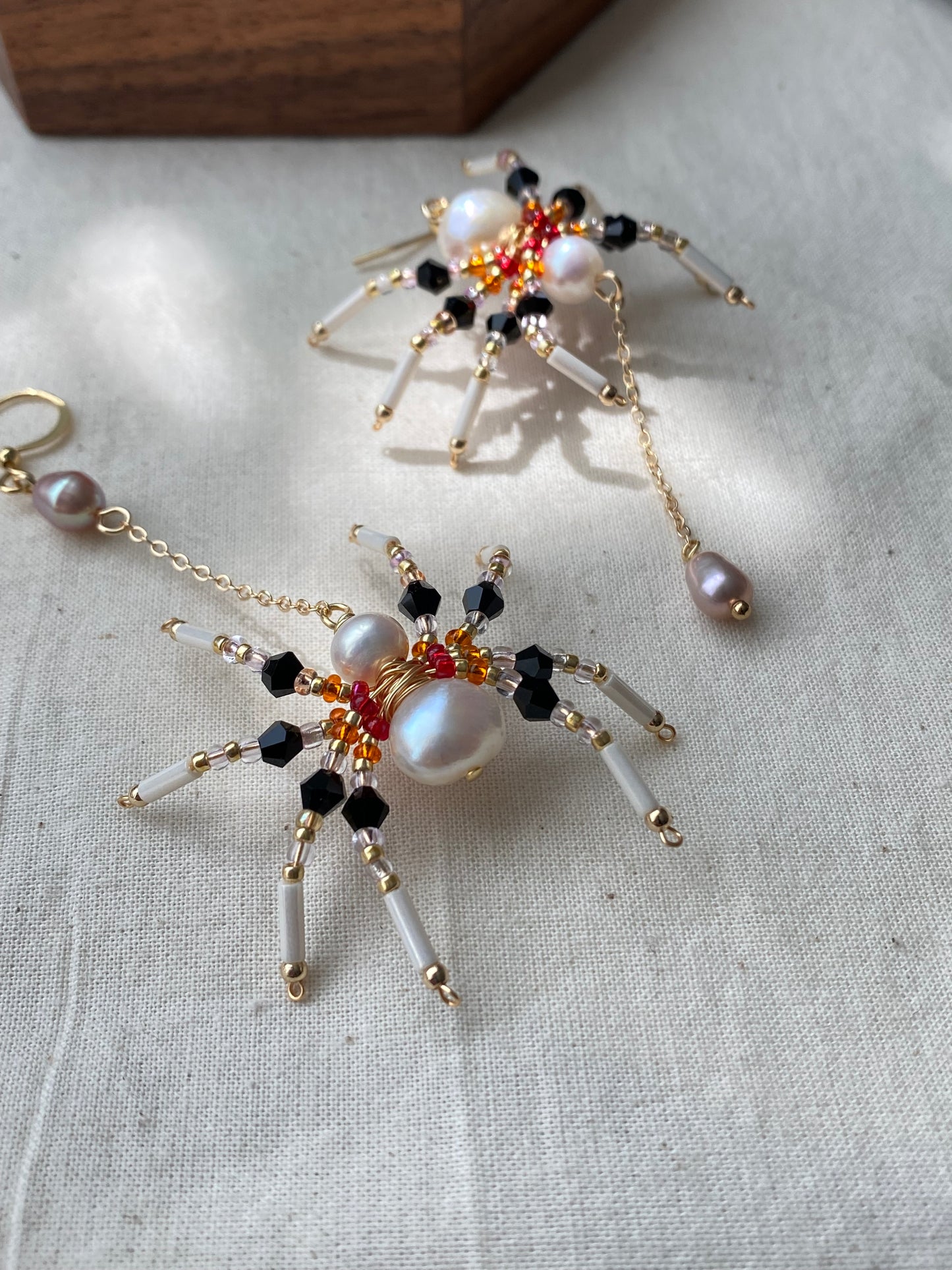 Limited edition Halloween Statement  Freshwater Pearl Spider Earrings Handmade Baroque Pearl Spider Dangle Gothic Asymmetrical Earrings