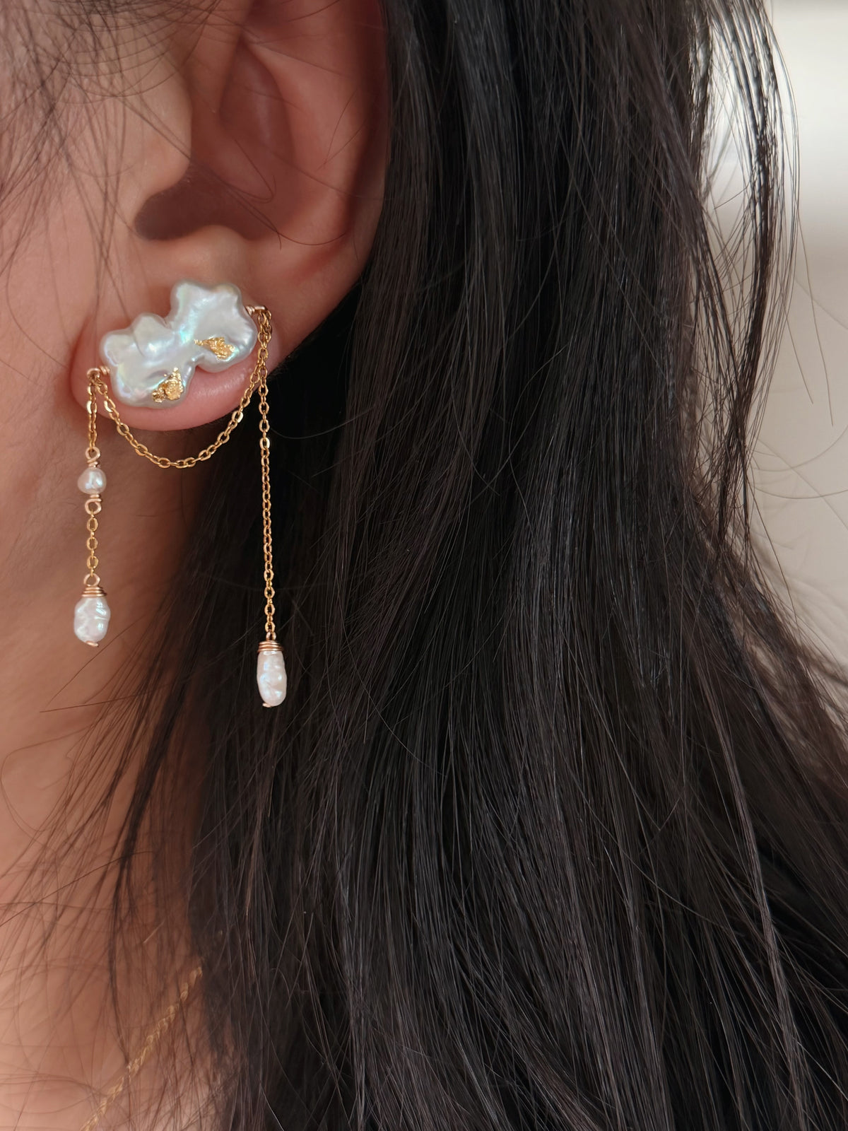 Wishing Star · Vœu Filant — Falling Star Baroque Pearl Earrings