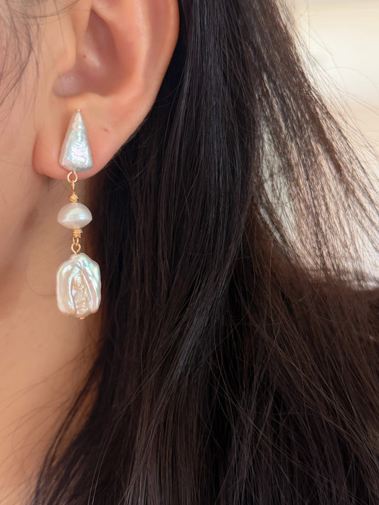 ÉLANE Baroque Pearl Drop Earrings | Long Freshwater Pearl Earrings