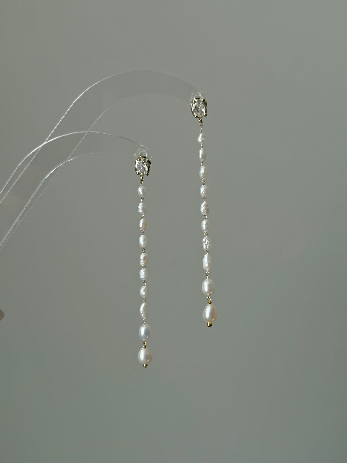 Baroque Pearl Long Drop Earrings, Graduated Freshwater Pearl Tassel Earrings, Bridal Wedding Jewelry, Dainty Gold Pearl Dangle, Gift for Hercs