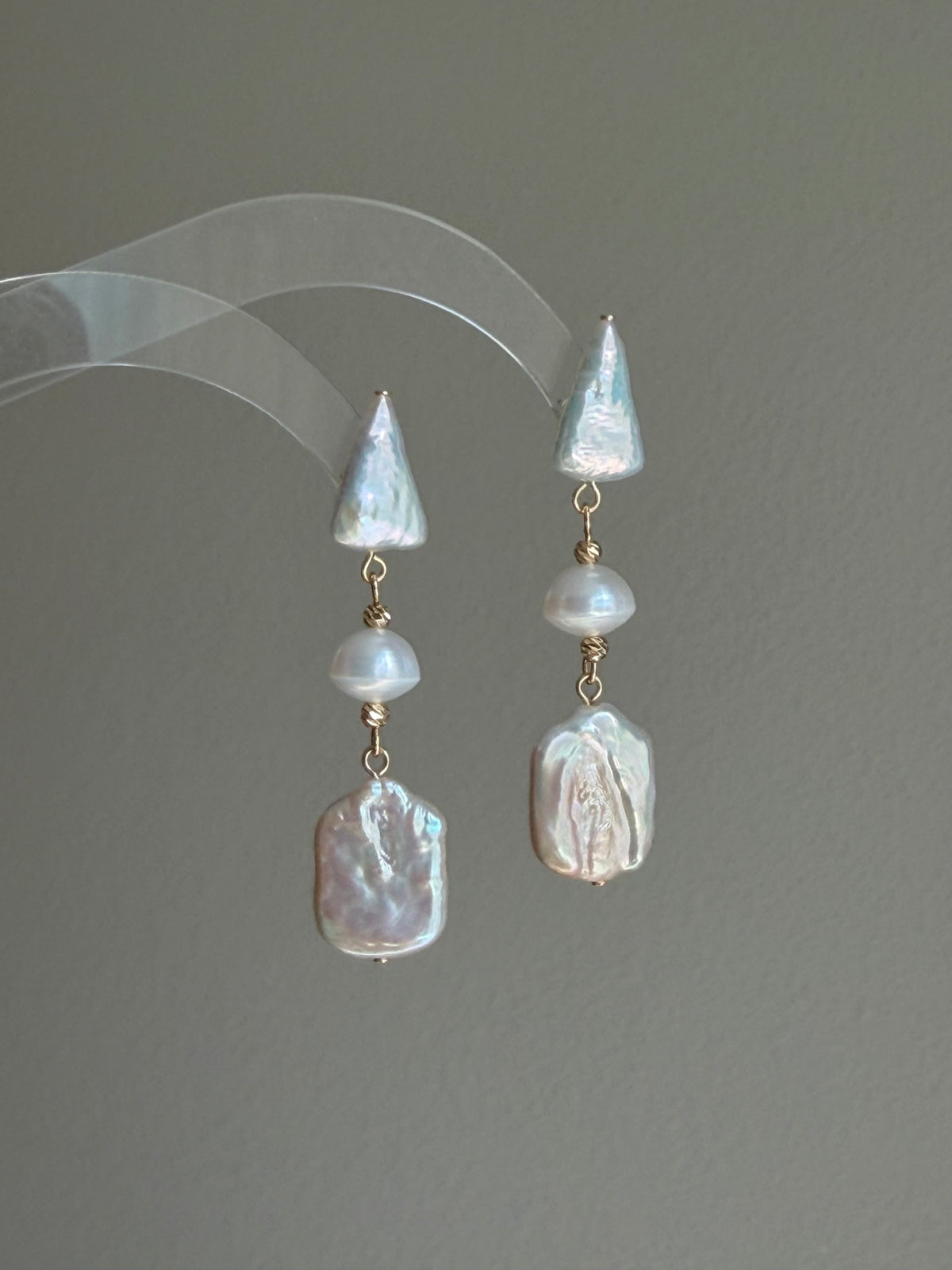 ÉLANE Baroque Pearl Drop Earrings | Long Freshwater Pearl Earrings