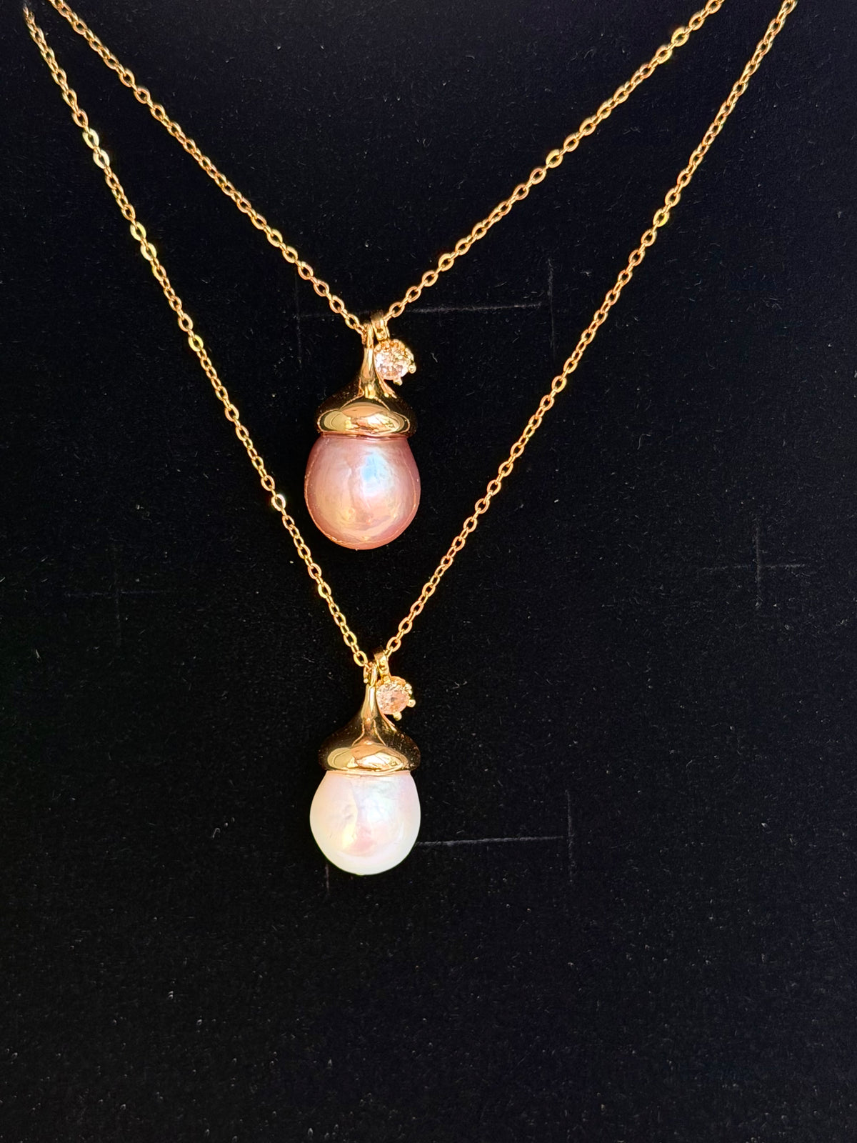 Acorn & Dewdrop Necklace | Luxury Baroque Pearl & Gold Jewelry