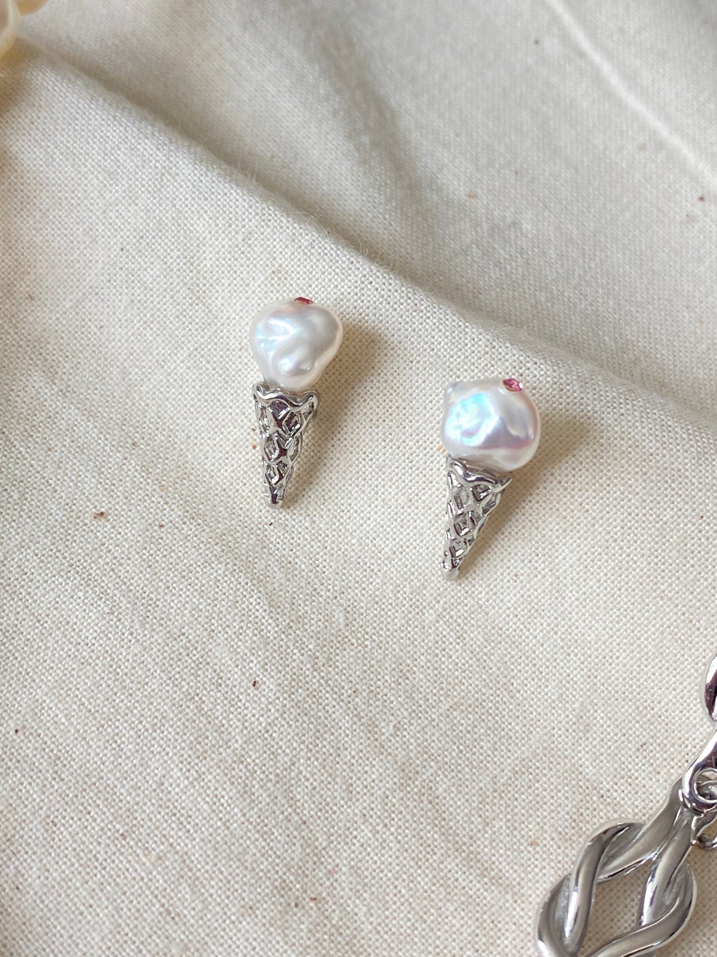 Petal Baroque Pearl Ice Cream Cone stud Earrings, Handmade Fun Statement Jewelry Summer Gift, Cute & Whimsical Jewelry Gift for her