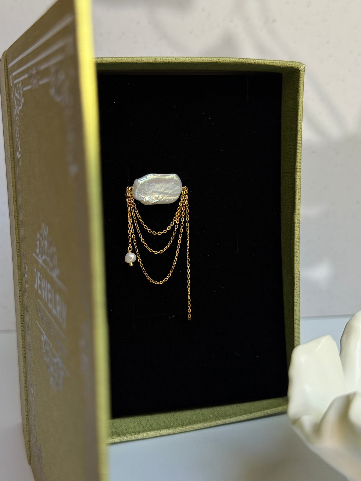 Aurelia Draped Pearl Brooch