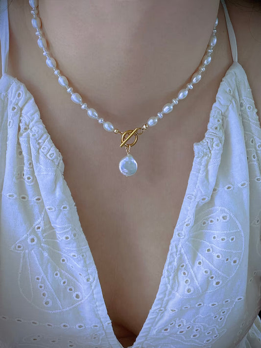 Handmade Baroque Pearl Pendant Necklace with Toggle Clasp for Women