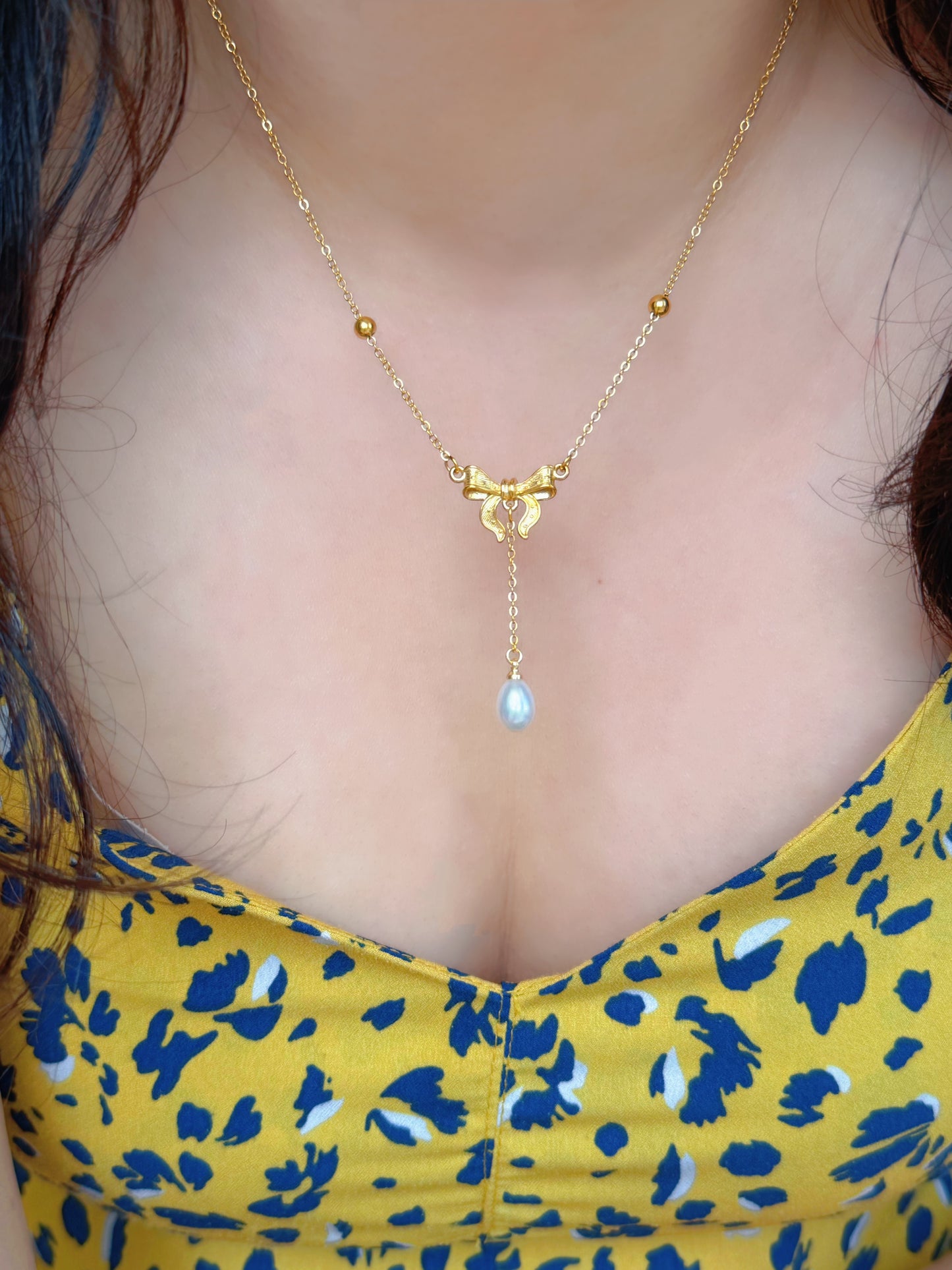 Gold Bow Tie Pearl Drop Y Necklace Vintage Romantic Jewelry