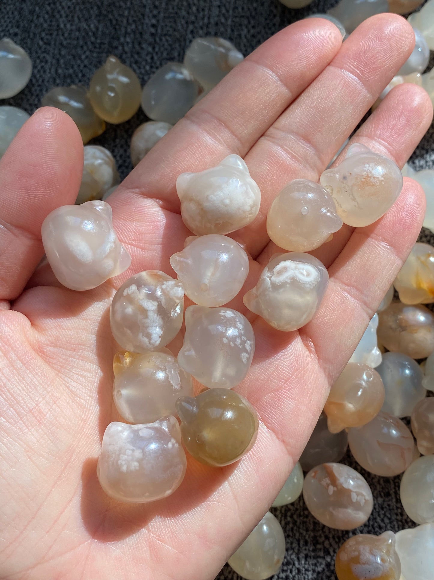 Natural sakura agate, flower agate hand carved kitty cat head beads bracelet,custom made
