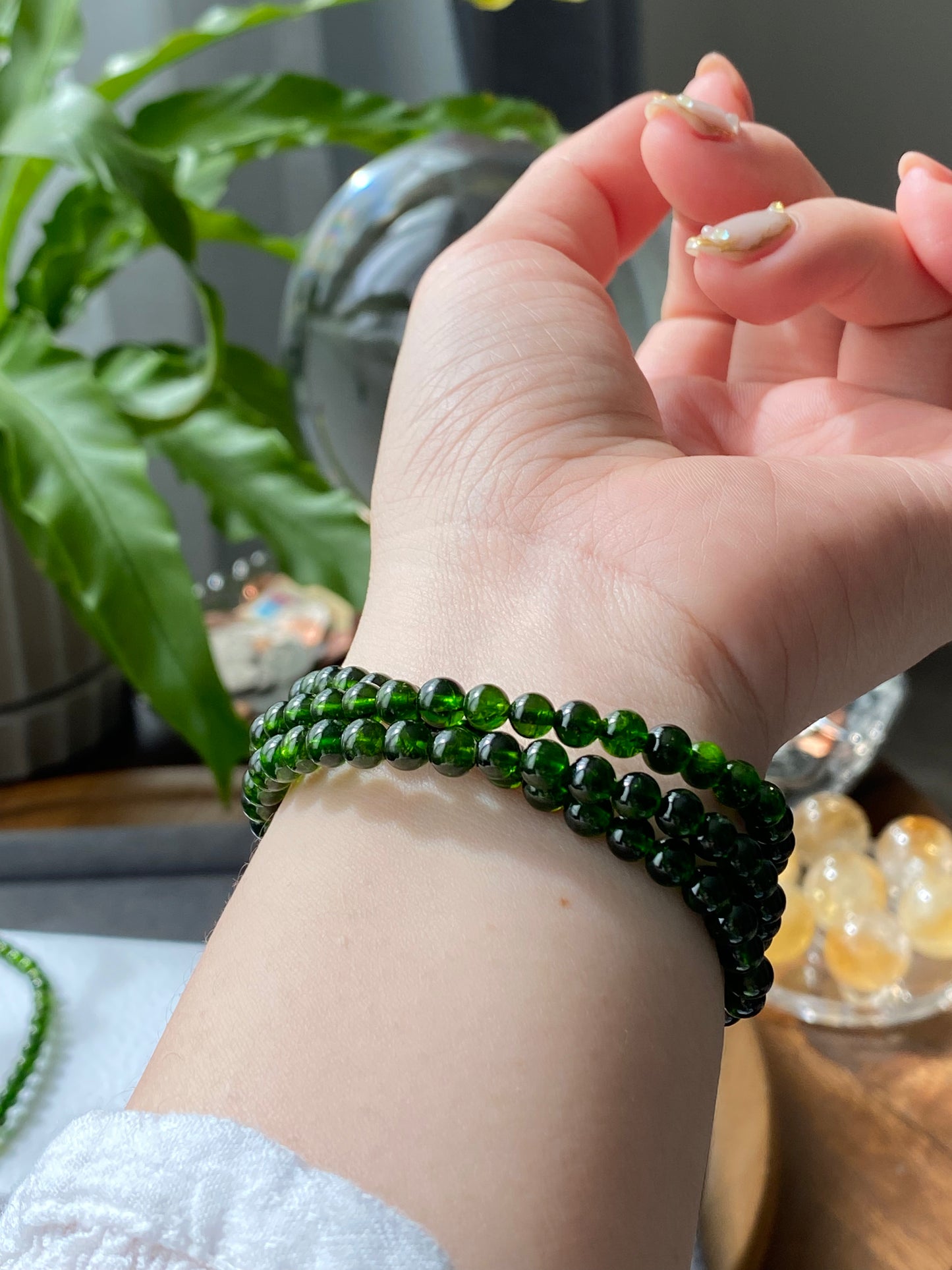 AAAAA Rare Genuine Natural High grade clear Green Diopside Chrome pefect round bead bracelet