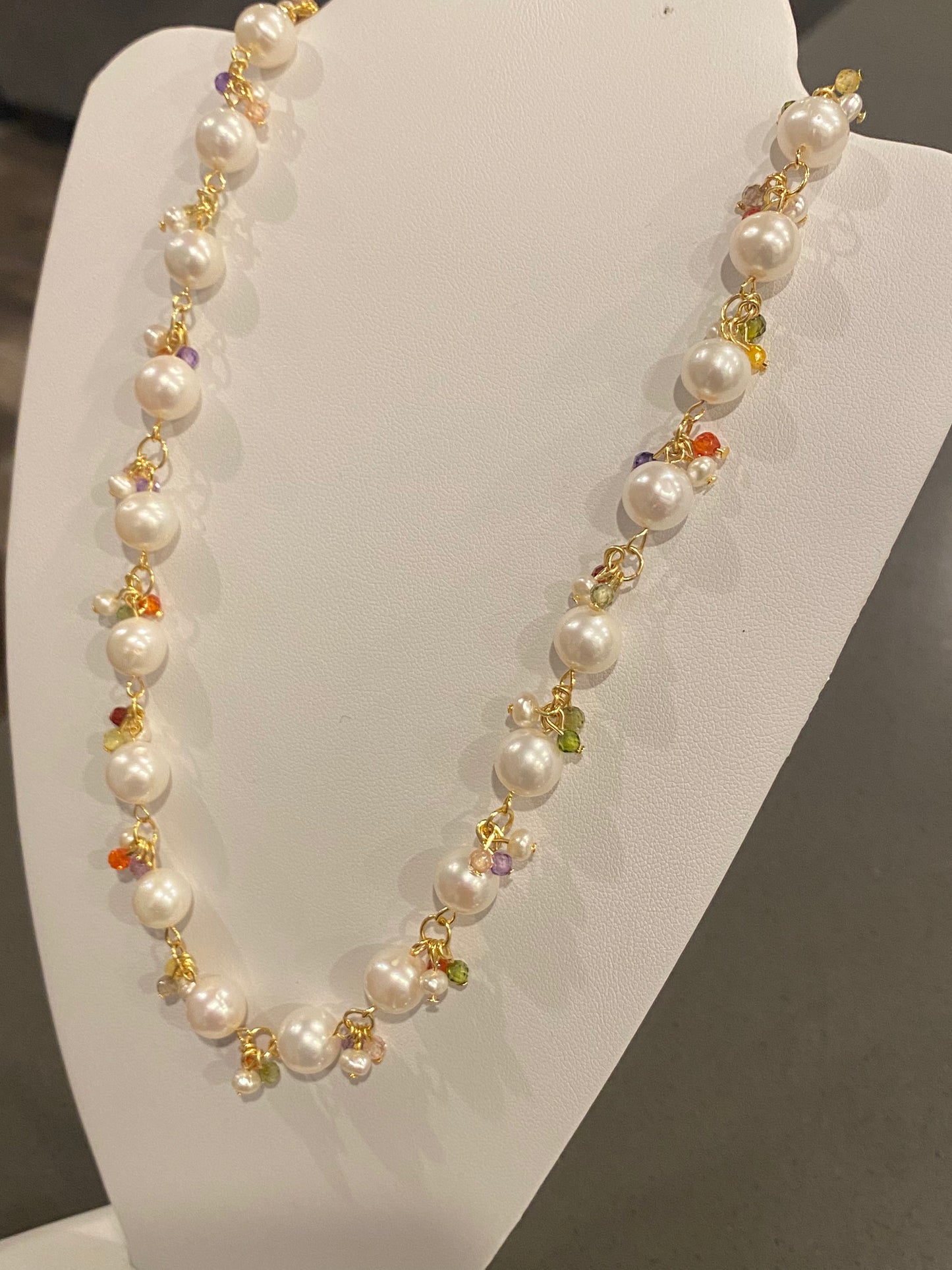 Natural Freshwater Pearl White round 8-9MM Baroque Pearls with rainbow colorful facted Crystal 14K gold Necklace