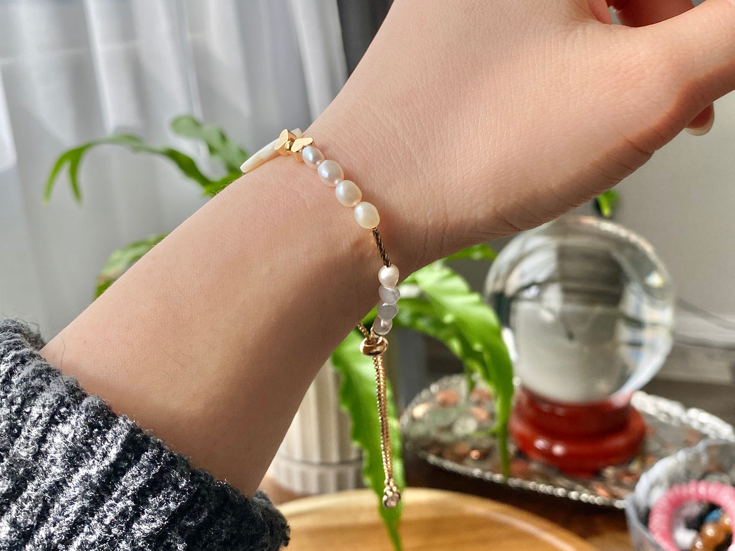 Natural Fresh water baroque Pearls with four leaf clover Mother of pearls 14K gold slide open Bracelet
