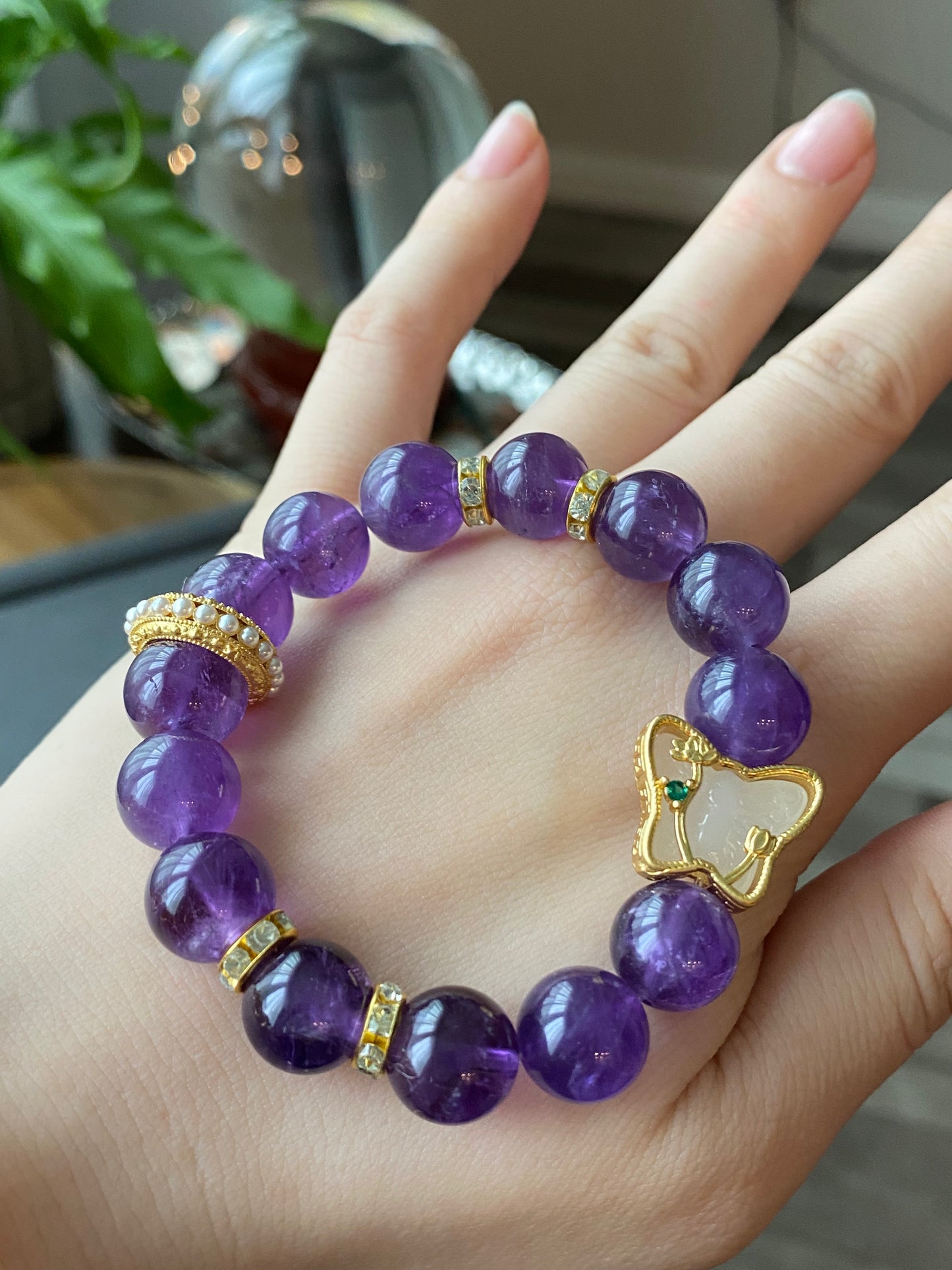 Natural Amethyst design with butterfly handmade bracelet,custom bracelet，gift for her