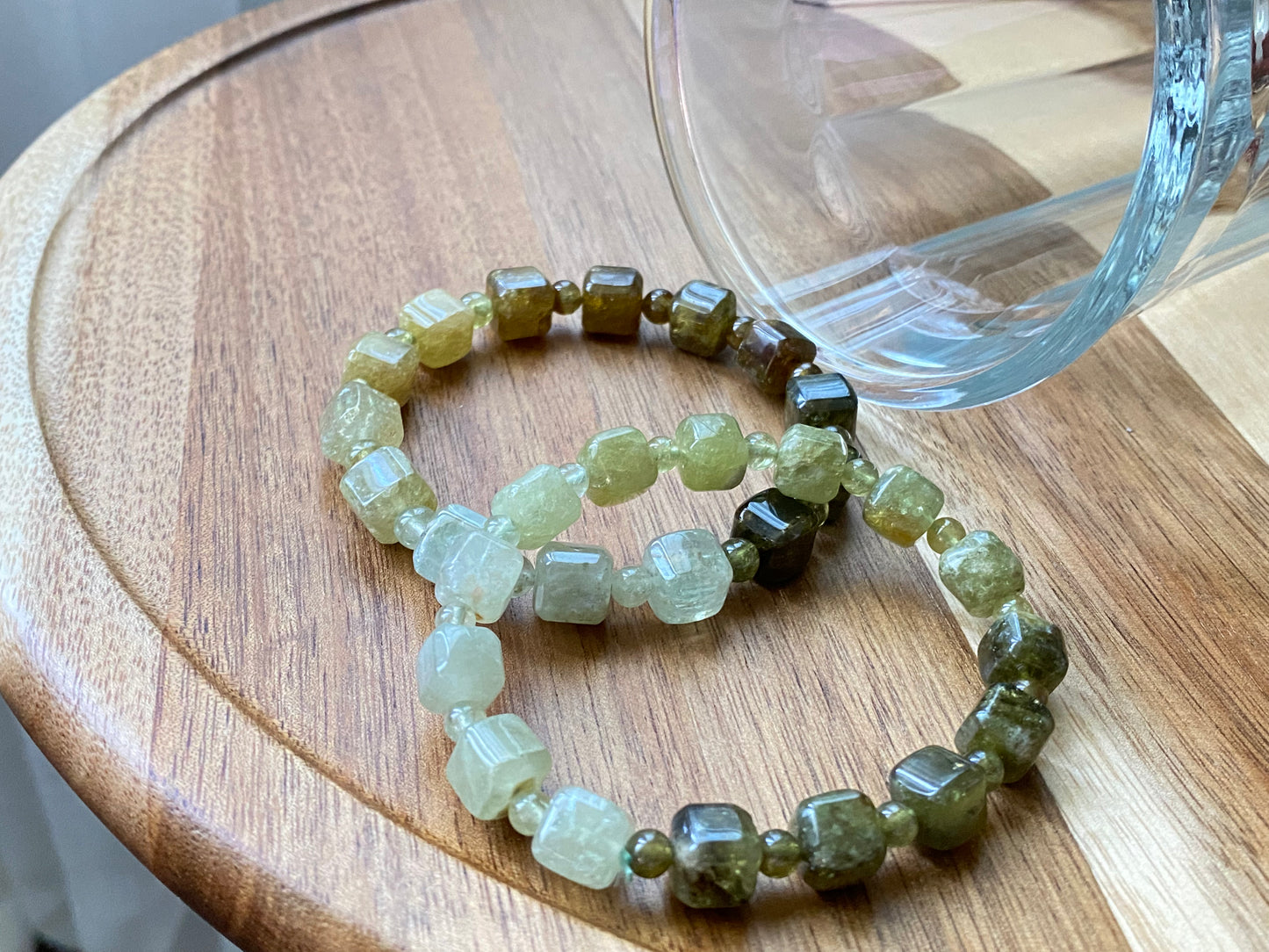 Noble green square shape Tsavorite  gradient bead bracelet8mm/9mm gift for her