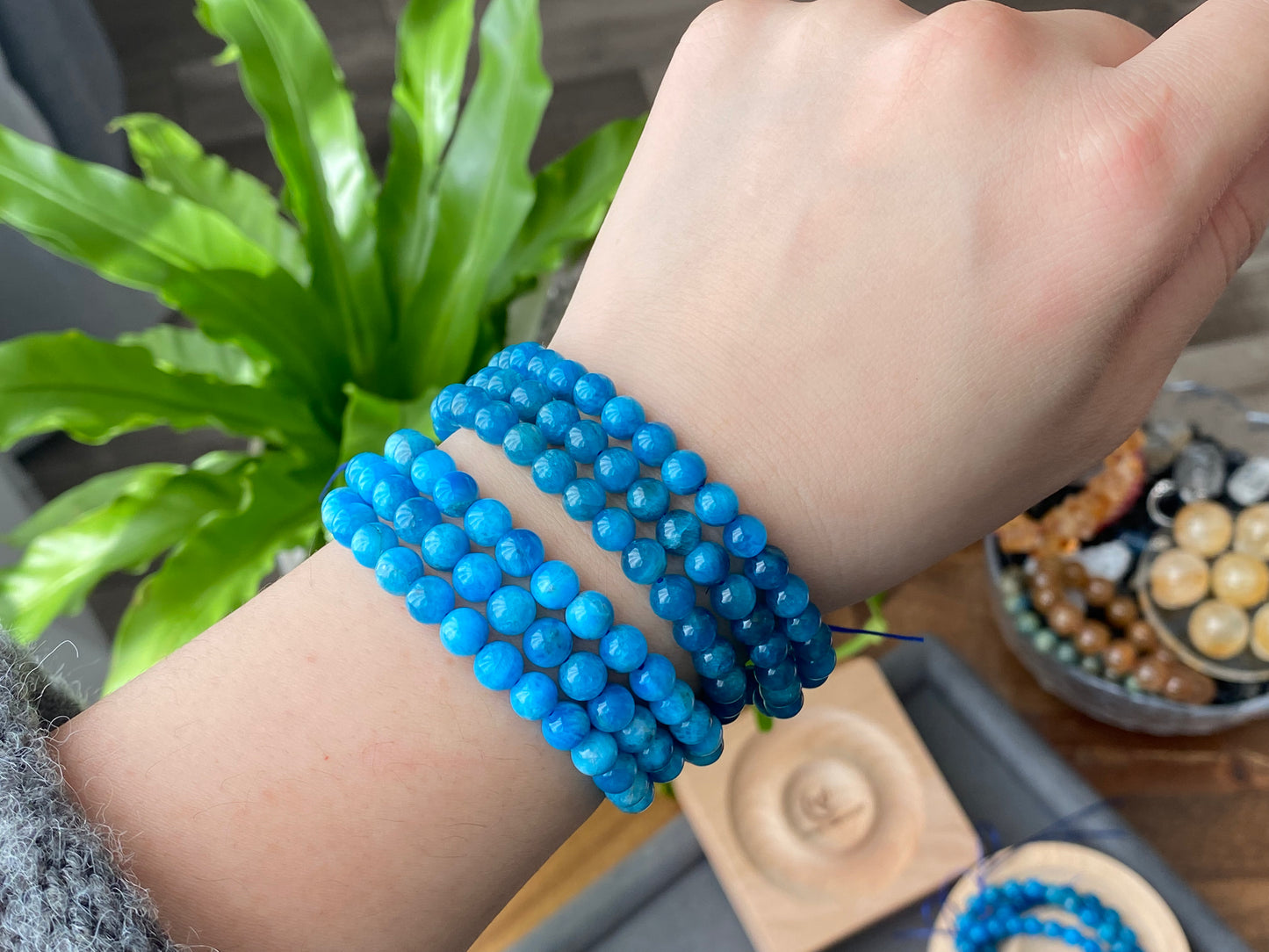 AAA Grade Natural Blue Apatite Round  Crystal  Yoga Jewelry ,Boho Jewelry Bracelet 6mm 7mm 8mm 9mm