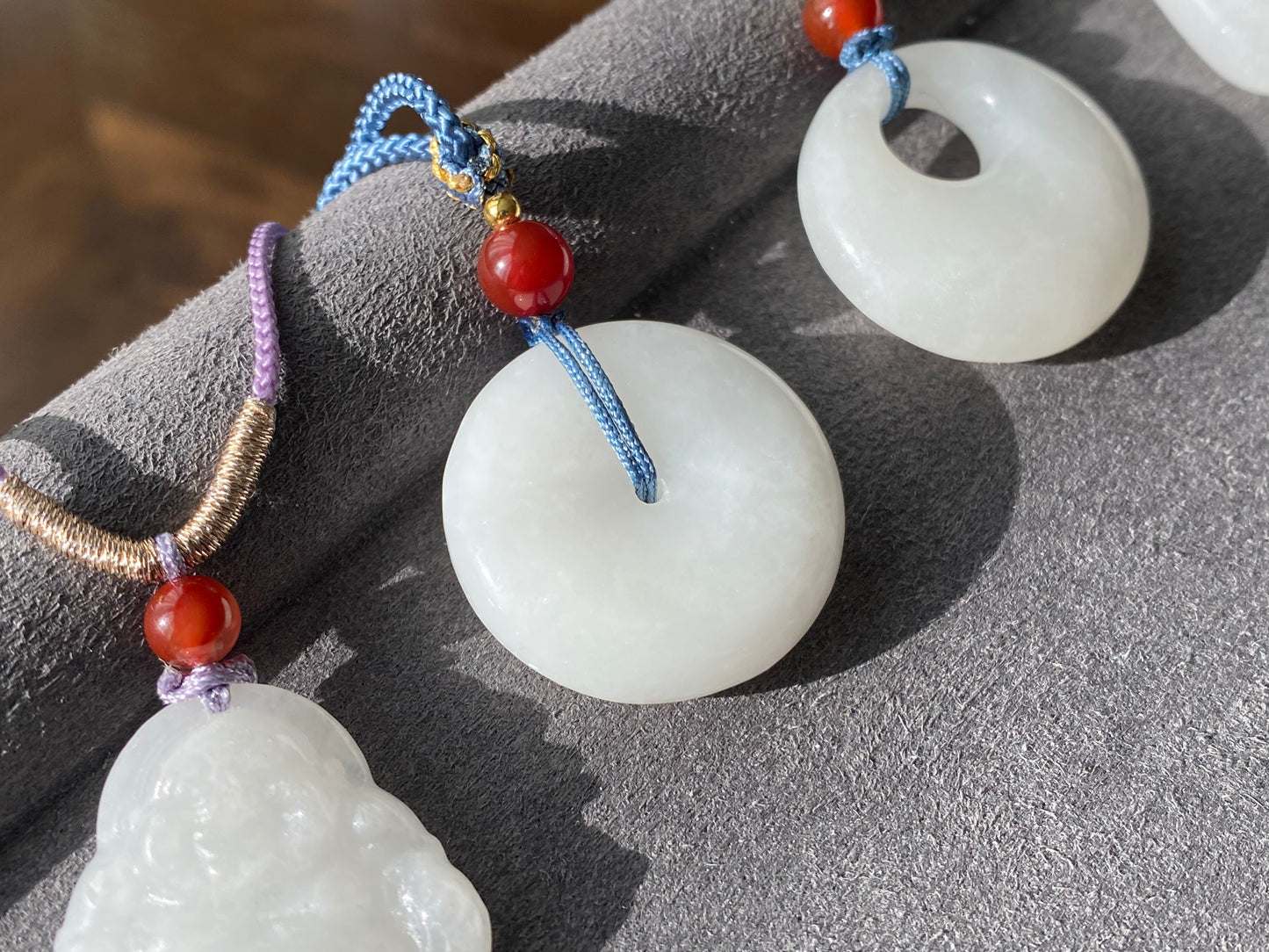 Make Friend Price Natural Hetian White Jade White Nephrite Friendship Nacklace Best Gift for her,gift for Mom,gift for kids