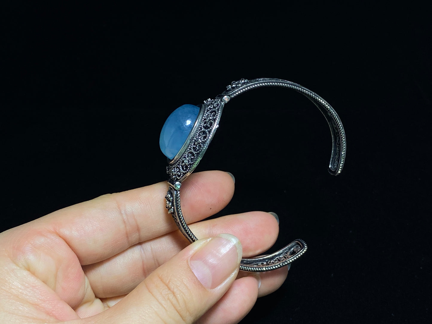 love of the bangle, rose quartz,Aquamarine vintage Sterling silver bangle bracelet