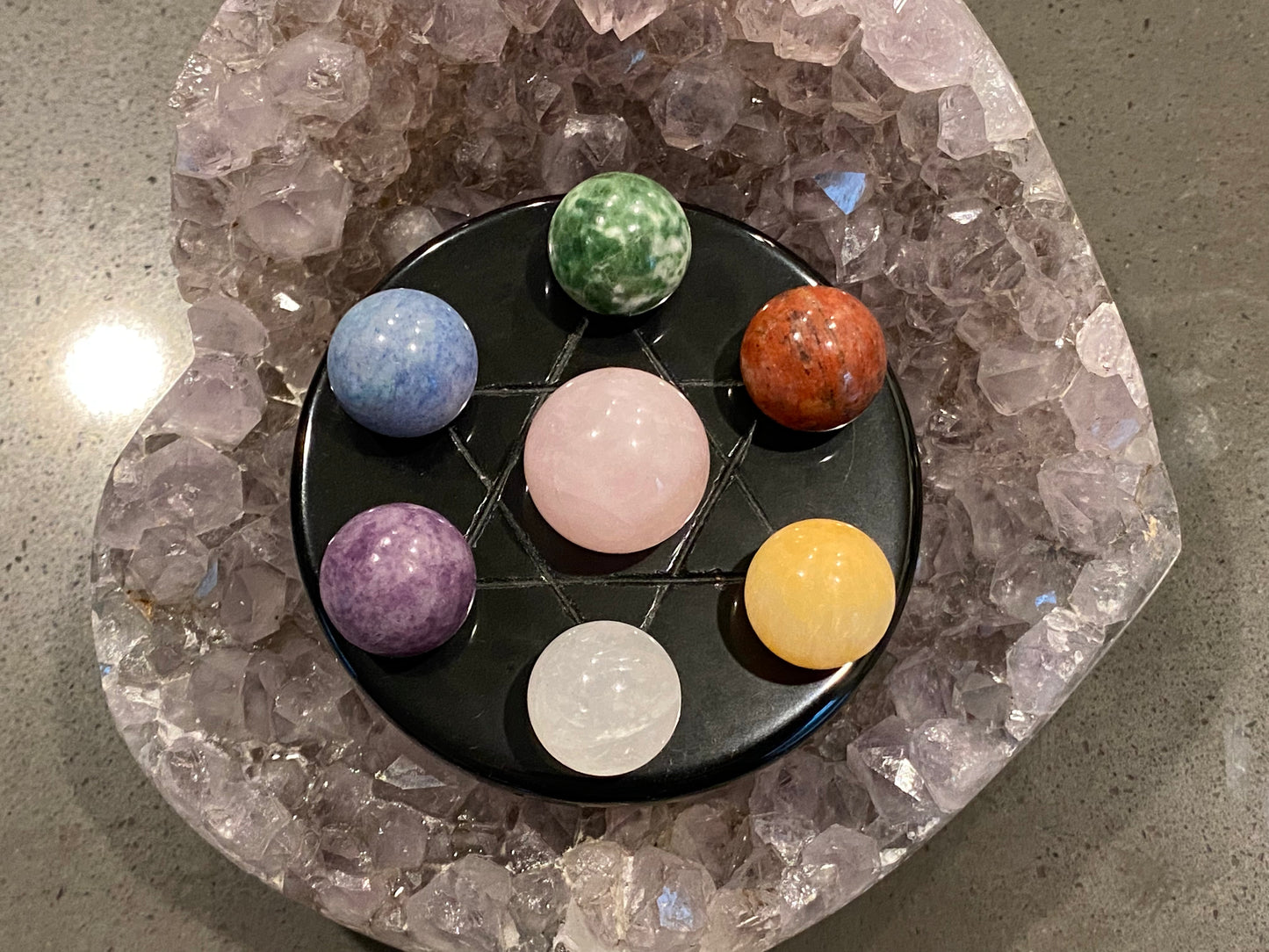Natural Gemstone 7 Chakra Stones Healing Set with Obsidian Star of David Plate meditation Ornament Decoration