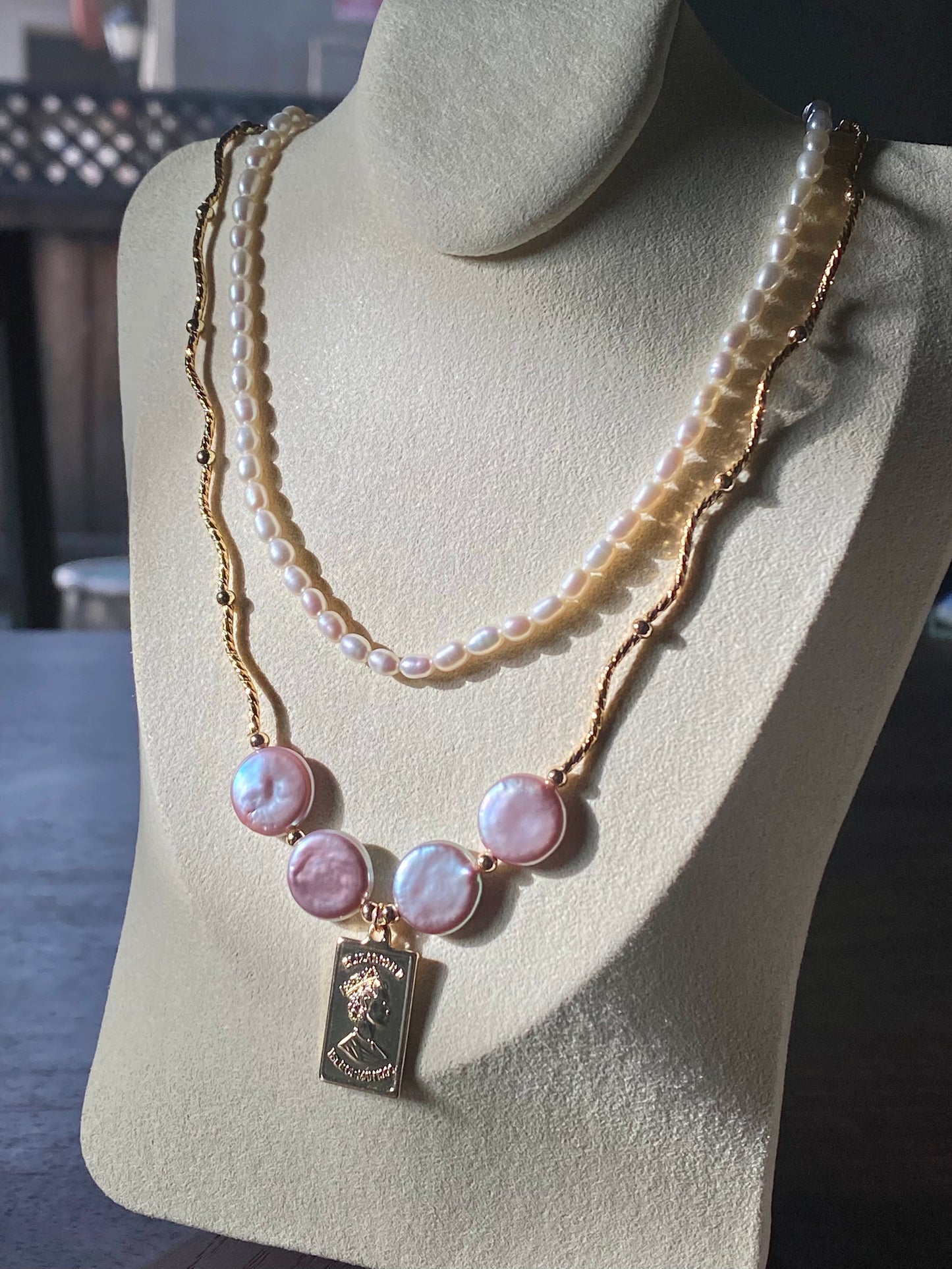 Natural Freshwater super shinning Purple Pink Baroque Pearls Mid-century  Queen Pendants Necklace,gift for her,gift for Princess