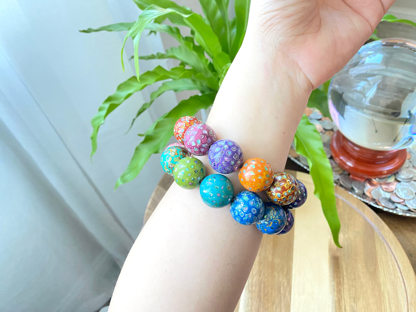 Museum of Art China lacquer Coated on black and ebony and mother of pearl Bead Bracelet 20mm