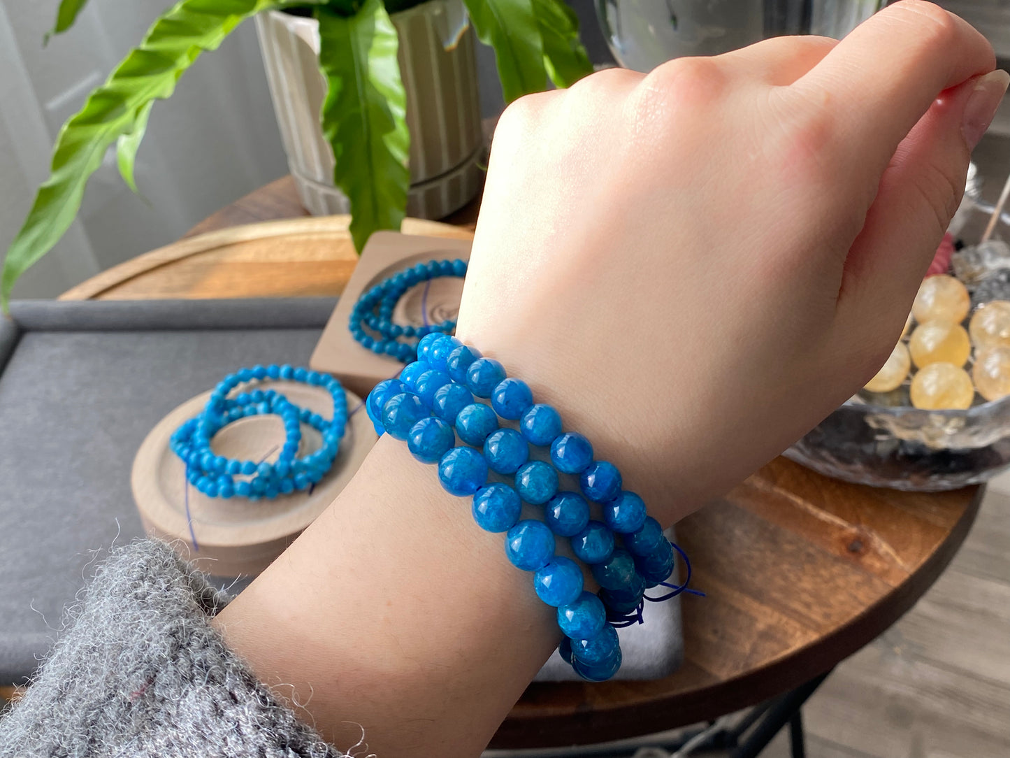 AAA Grade Natural Blue Apatite Round  Crystal  Yoga Jewelry ,Boho Jewelry Bracelet 6mm 7mm 8mm 9mm