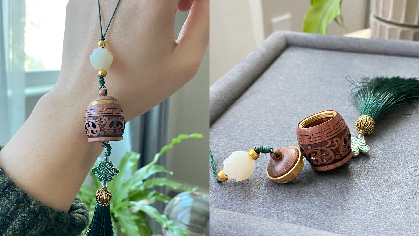 Hand Carving Natural wood Hollow see though Fragrance Balm Extensioner Hanger Diffuser