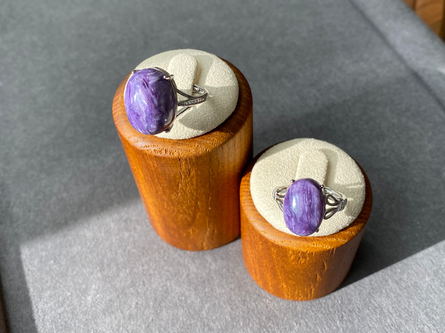 AAAAA Genuine Natural High Grade Silk Shin Purple Charoite,Cat Eyes Oval Shape sterling silver Adjustable Ring