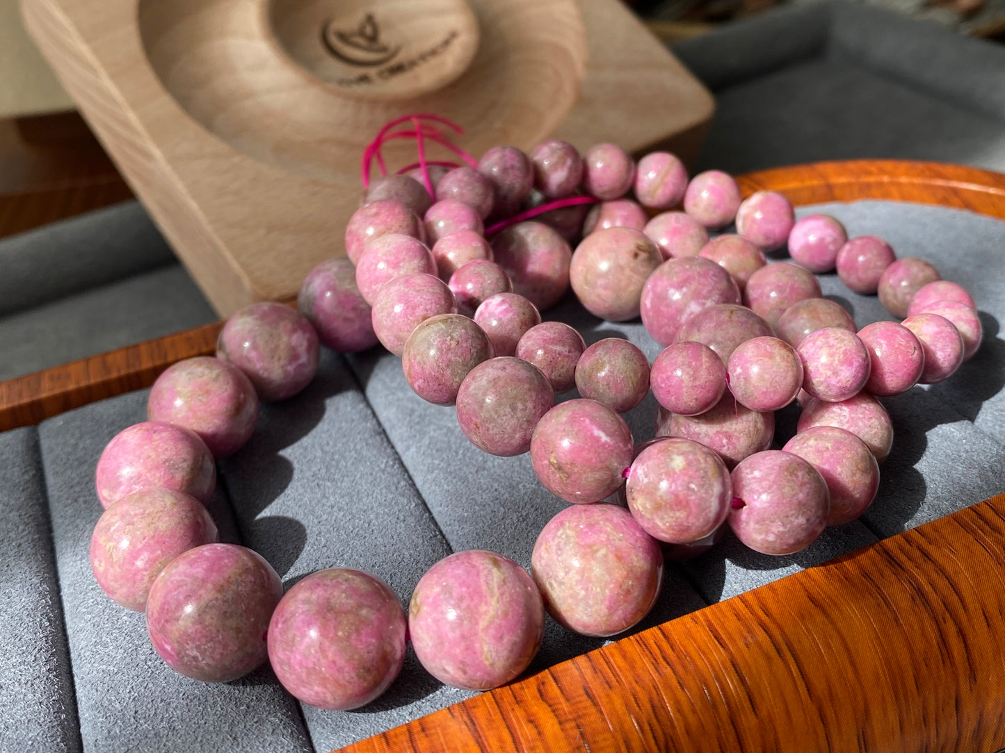 High Grade Natural Pink Sugilite Rare Top High quality beautiful pinky Round bracelet 8mm,9mm,10mm,11mm,12mm,13mm