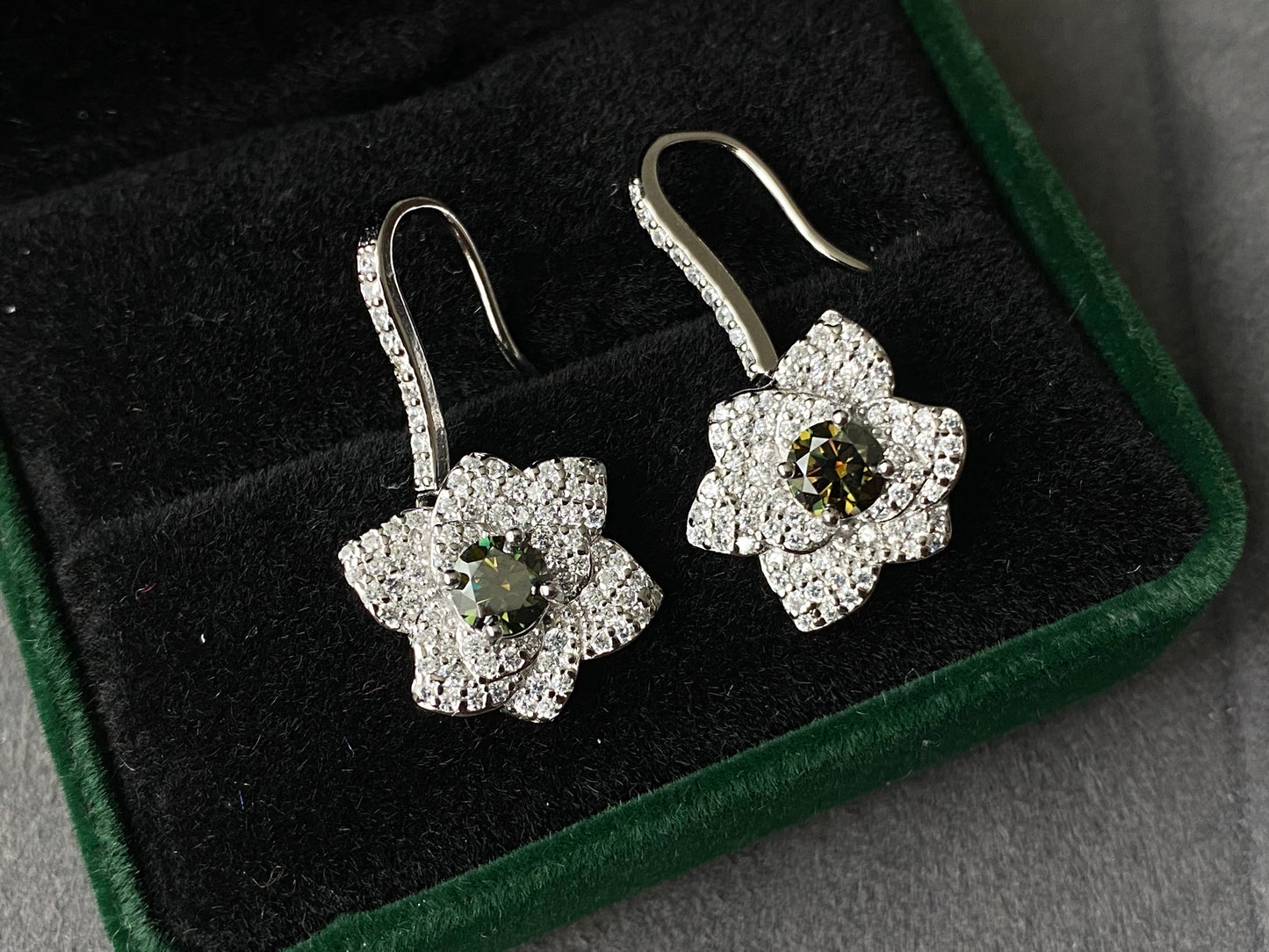 Gorgeous  Flower Floral Drop Dangle Dark Green Moissanite Sterling silver earring 0.5CT