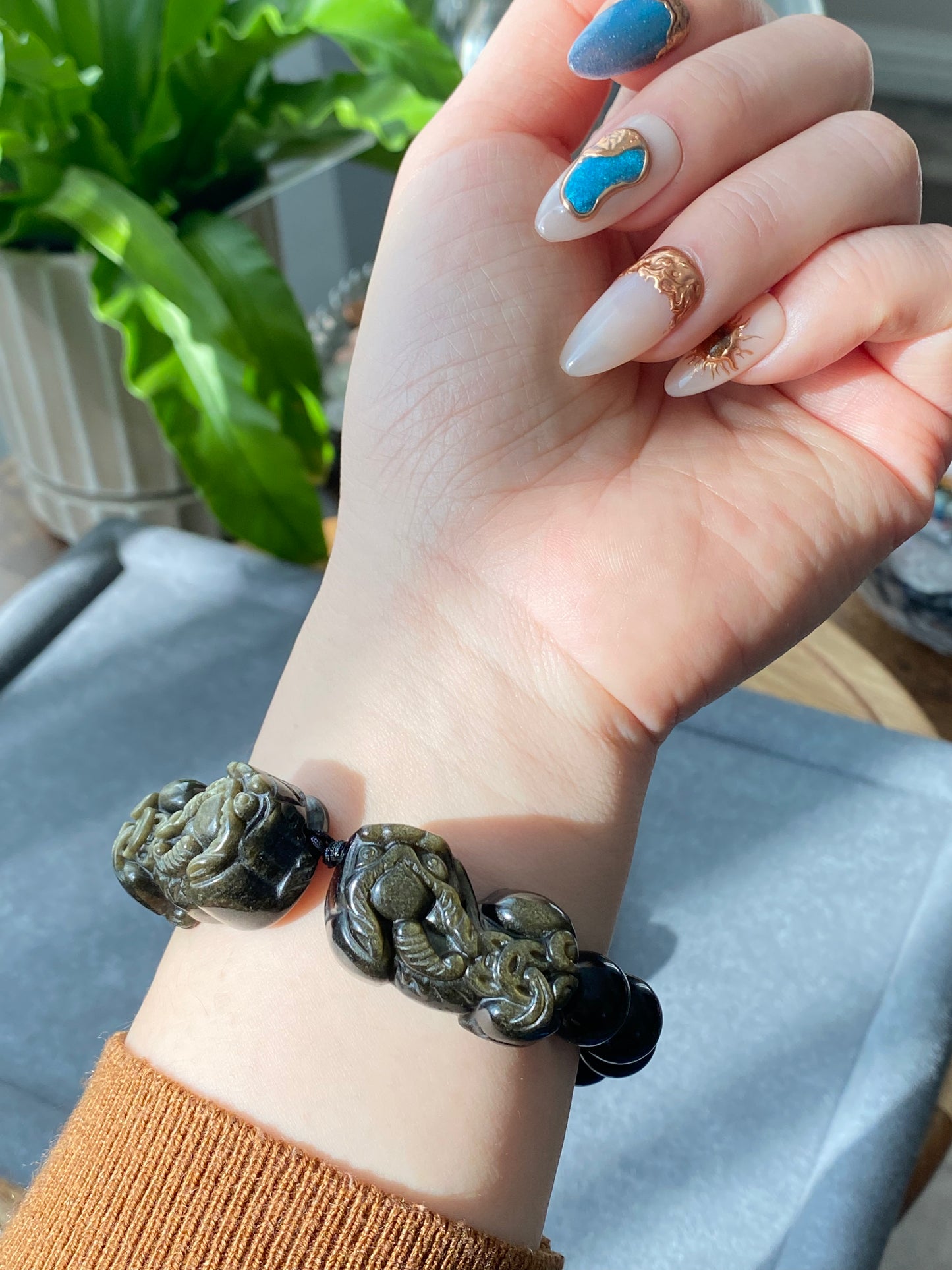 High Rare Grade Natural Golden Obsidian with Hand Craved Pixiu,Brave Troops Charm Bead bracelet, gift for him