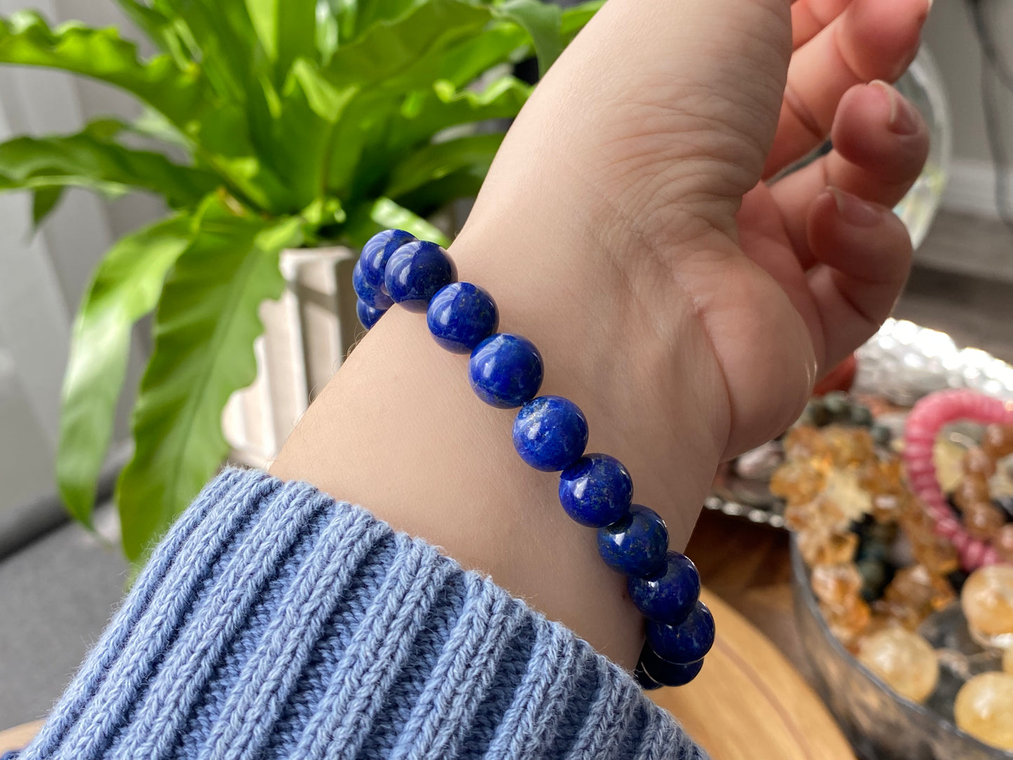 Natural High Grade less White More Blue Lapis Lazuli gemstone earless Anxiety Stress Relief Bracelet，Emotional Healing 5MM/9MM