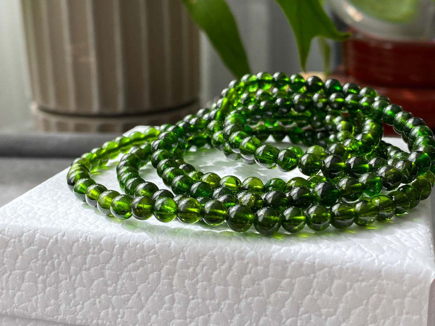 AAAAA Rare Genuine Natural High grade clear Green Diopside Chrome pefect round bead bracelet